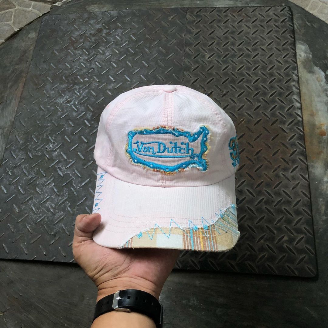 Vintage Vintage Vondutch Eric Bostrom Soft Pink Ripped Distressed Size ONE SIZE - 2 Thumbnail
