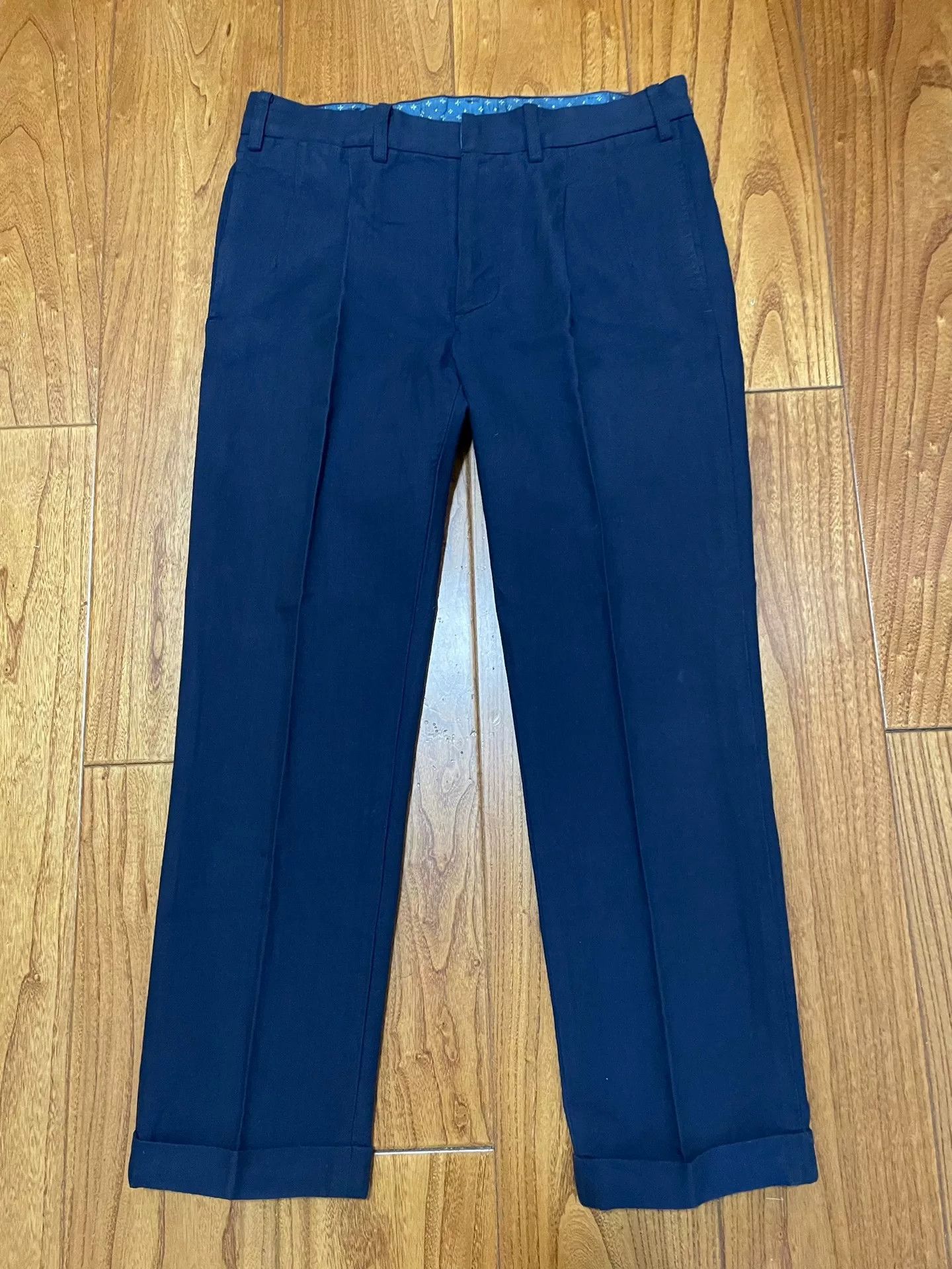 visvim high-water pleat pants in navy