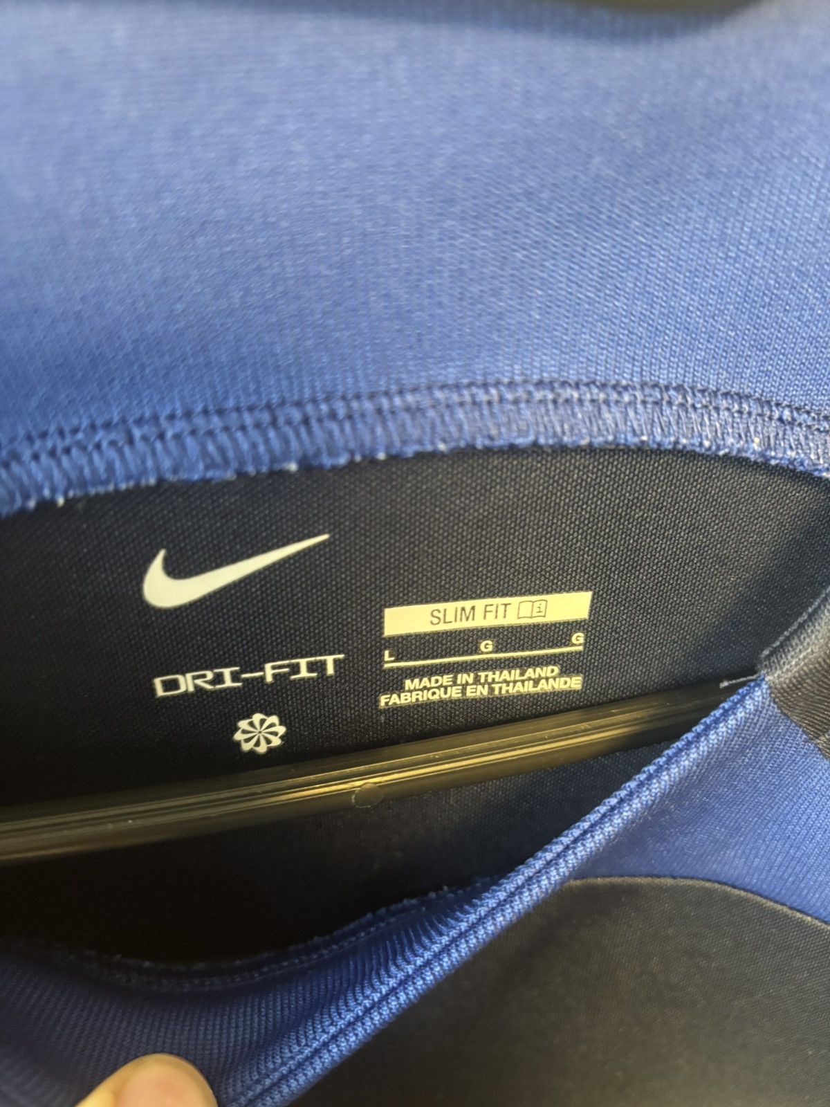Nike Nike CHELSEA 2023/24 Training 4th Strike Shirt Trivago Size US L / EU 52-54 / 3 - 4 Thumbnail