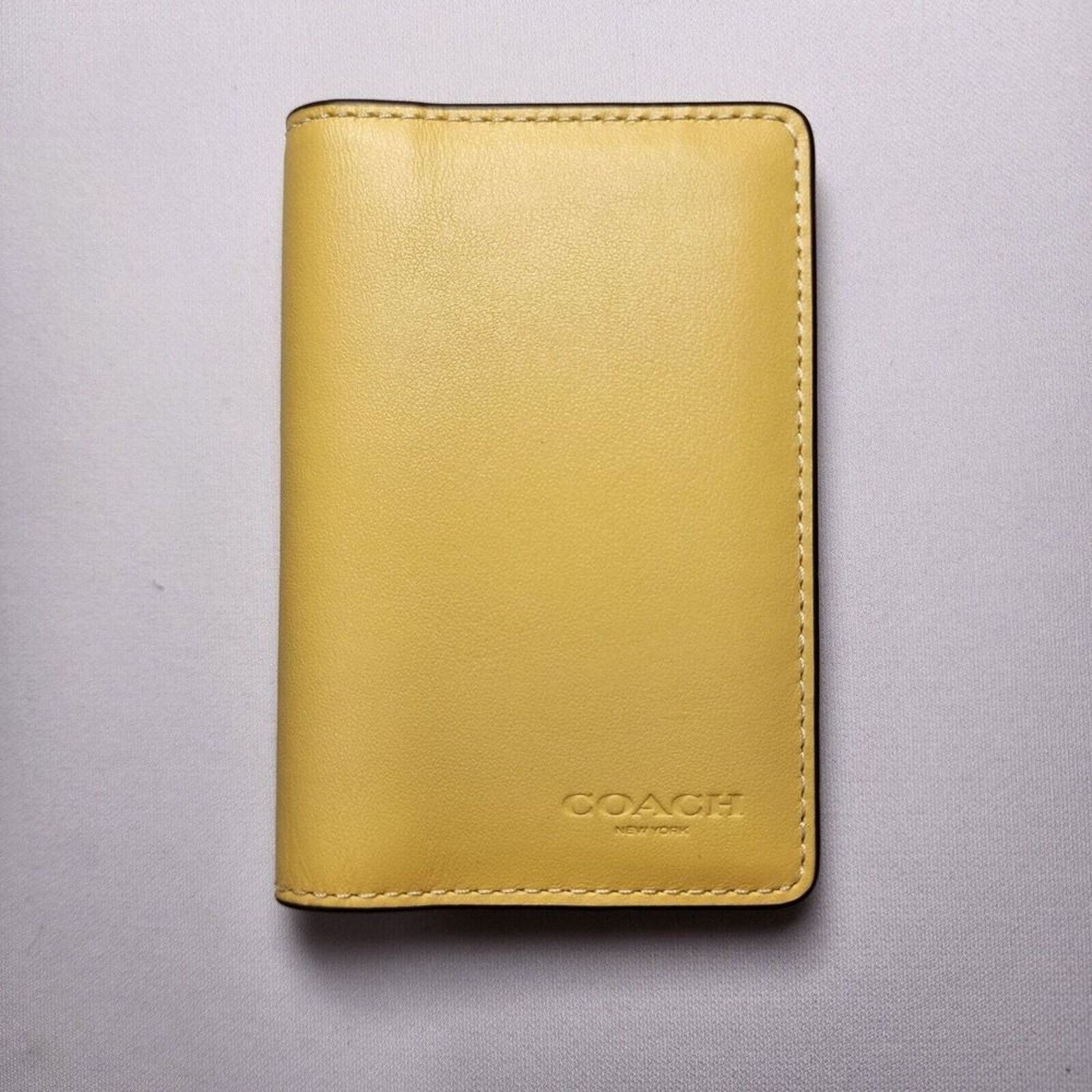 Coach NWT Coach Id License Credit Card Wallet Leather Yellow CJ728 Size ONE SIZE - 1 Thumbnail