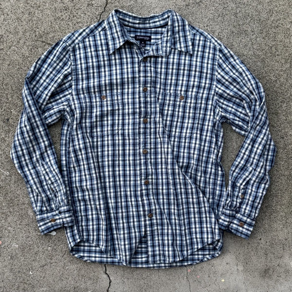 St. Johns Bay Blue and white flannel button-up shirt Size US M / EU 48-50 / 2 - 1 Thumbnail