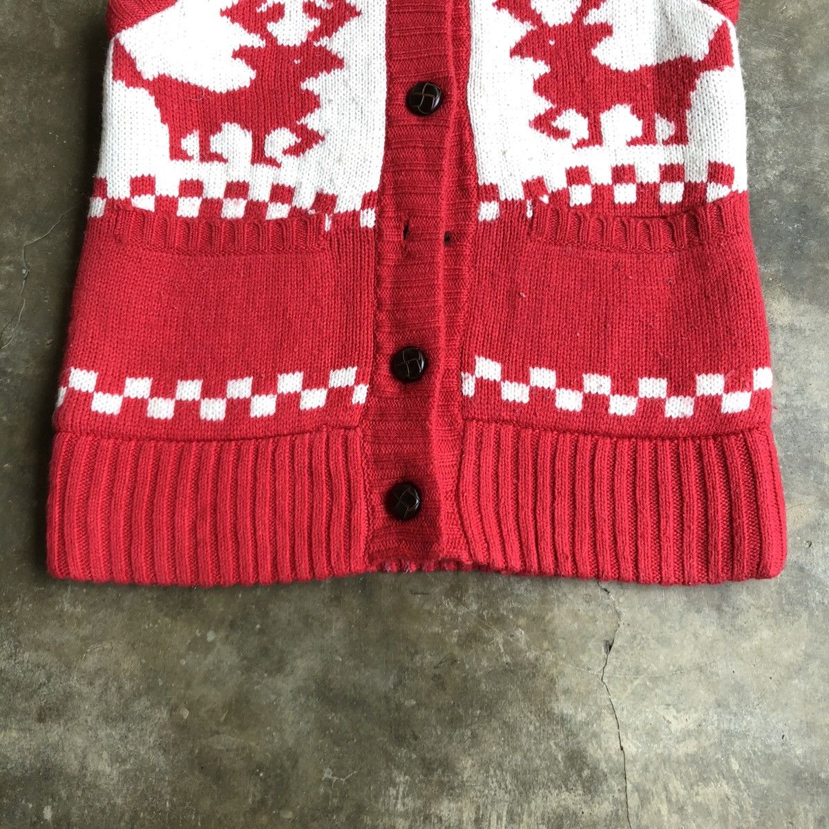 Japanese Brand 2000s Coelu Knit Deer Motif Fur Vest Red Ifsix Lgb Style Size US S / EU 44-46 / 1 - 6 Thumbnail