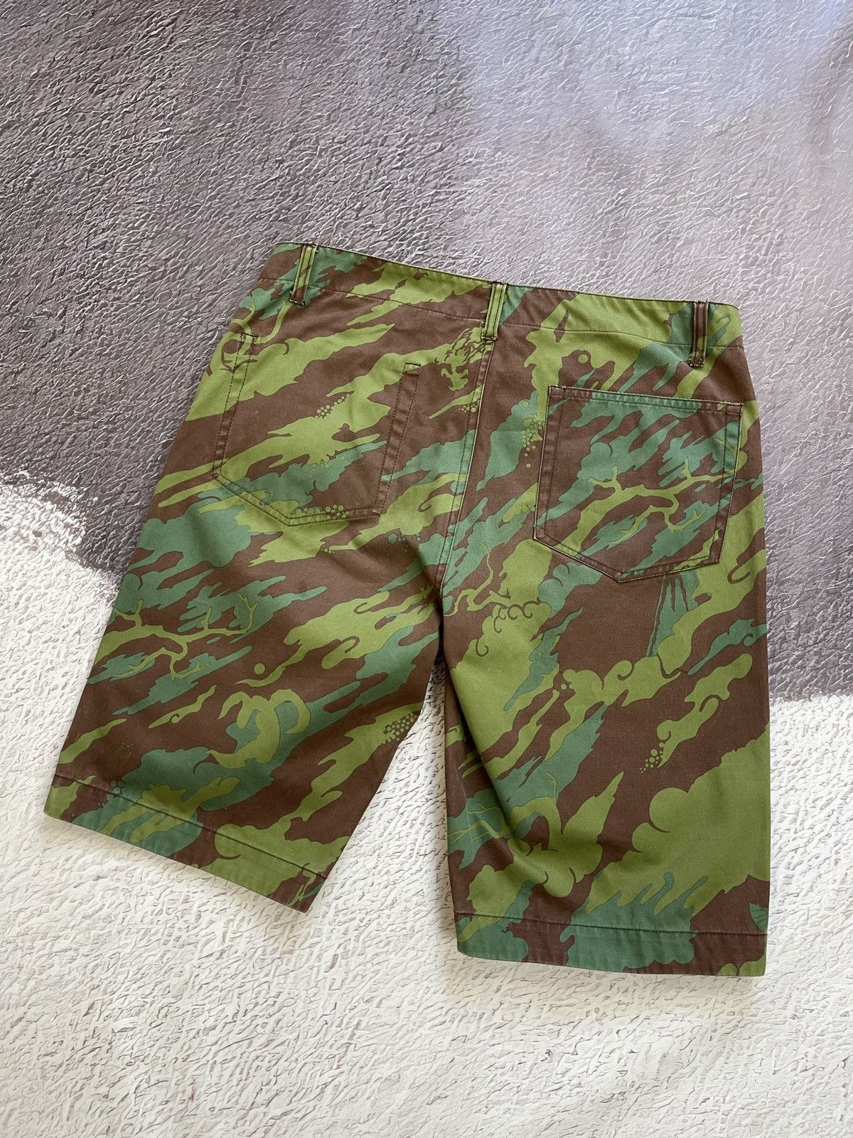 Japanese Brand × Maharishi Maharishi reversible camouflage/beige military shorts rare Size US 36 / EU 52 - 2 Thumbnail