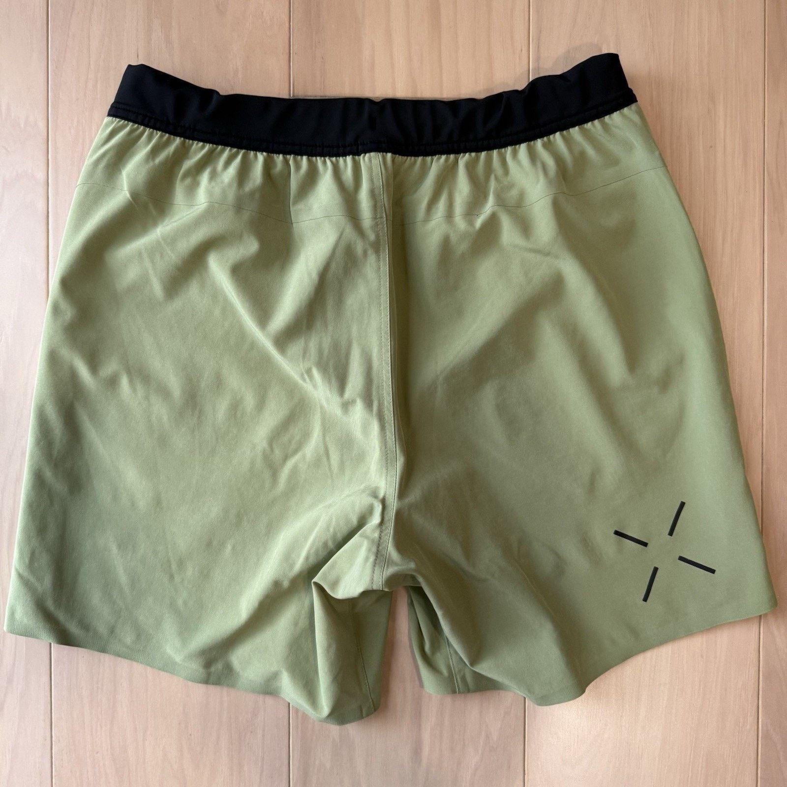 Ten Thousand Ten Thousand Interval Shorts Medium Green Workout Comfy Size US 29 - 6 Thumbnail