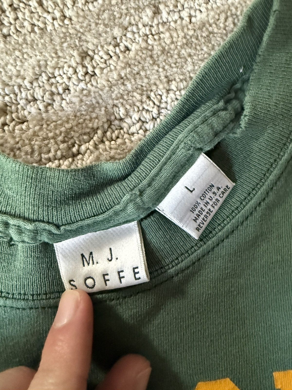 Vintage Vintage 90s Faded Distressed Pine Green Military Army Tee Size US L / EU 52-54 / 3 - 4 Thumbnail