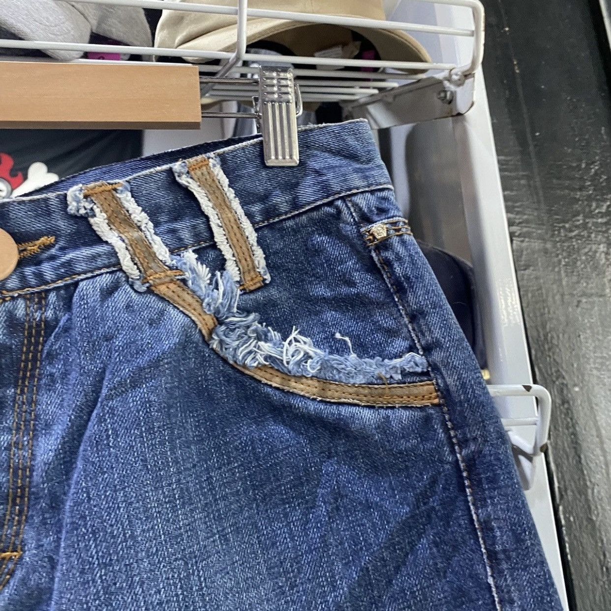 Versace Archival Versace Y2K Frayed Pocket Distressed Jeans Blue Size US 29 - 8 Thumbnail