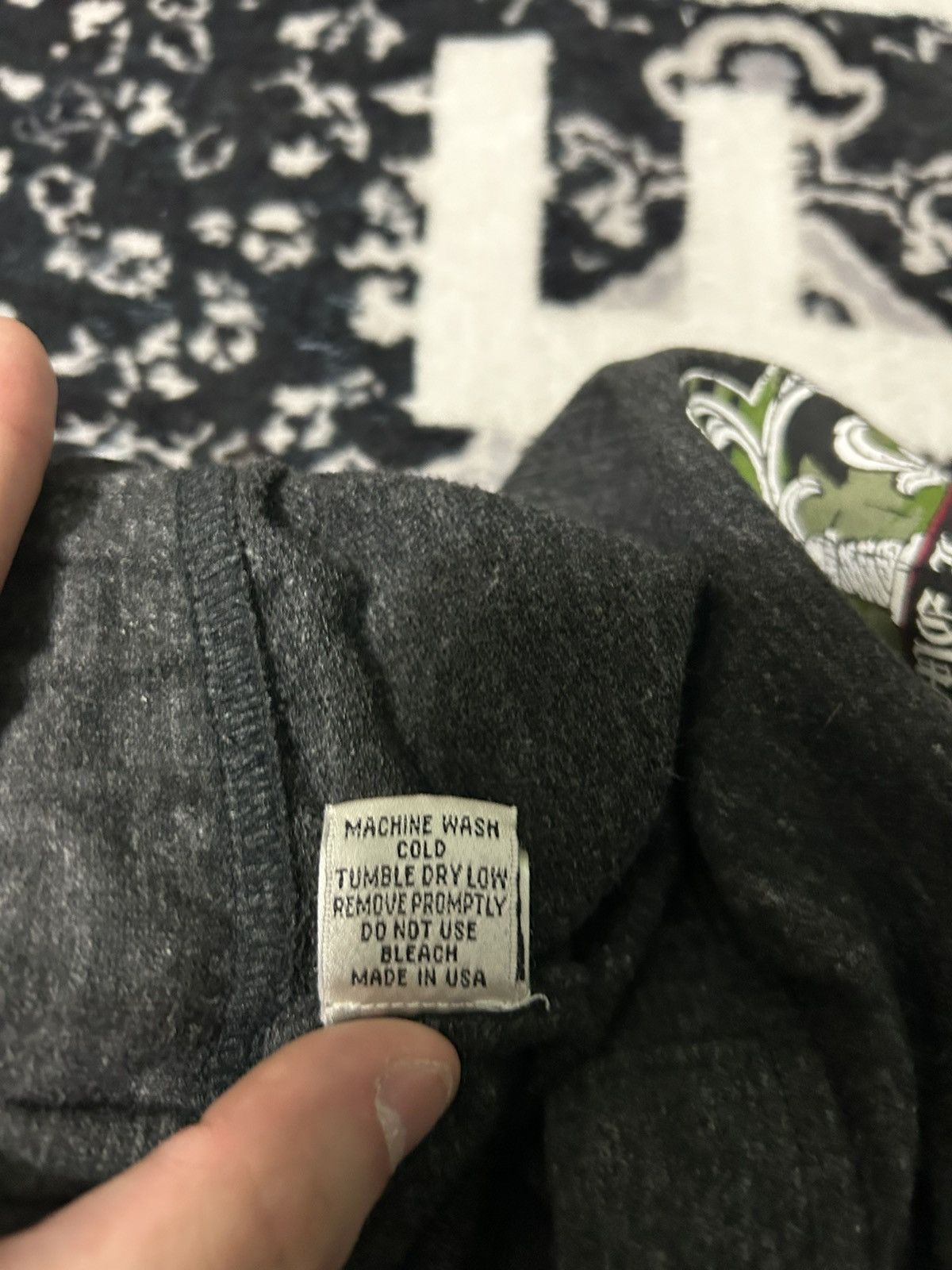 Chrome Hearts Chrome Hearts Vineyard Dagger sweats size M Size US 34 / EU 50 - 8 Thumbnail