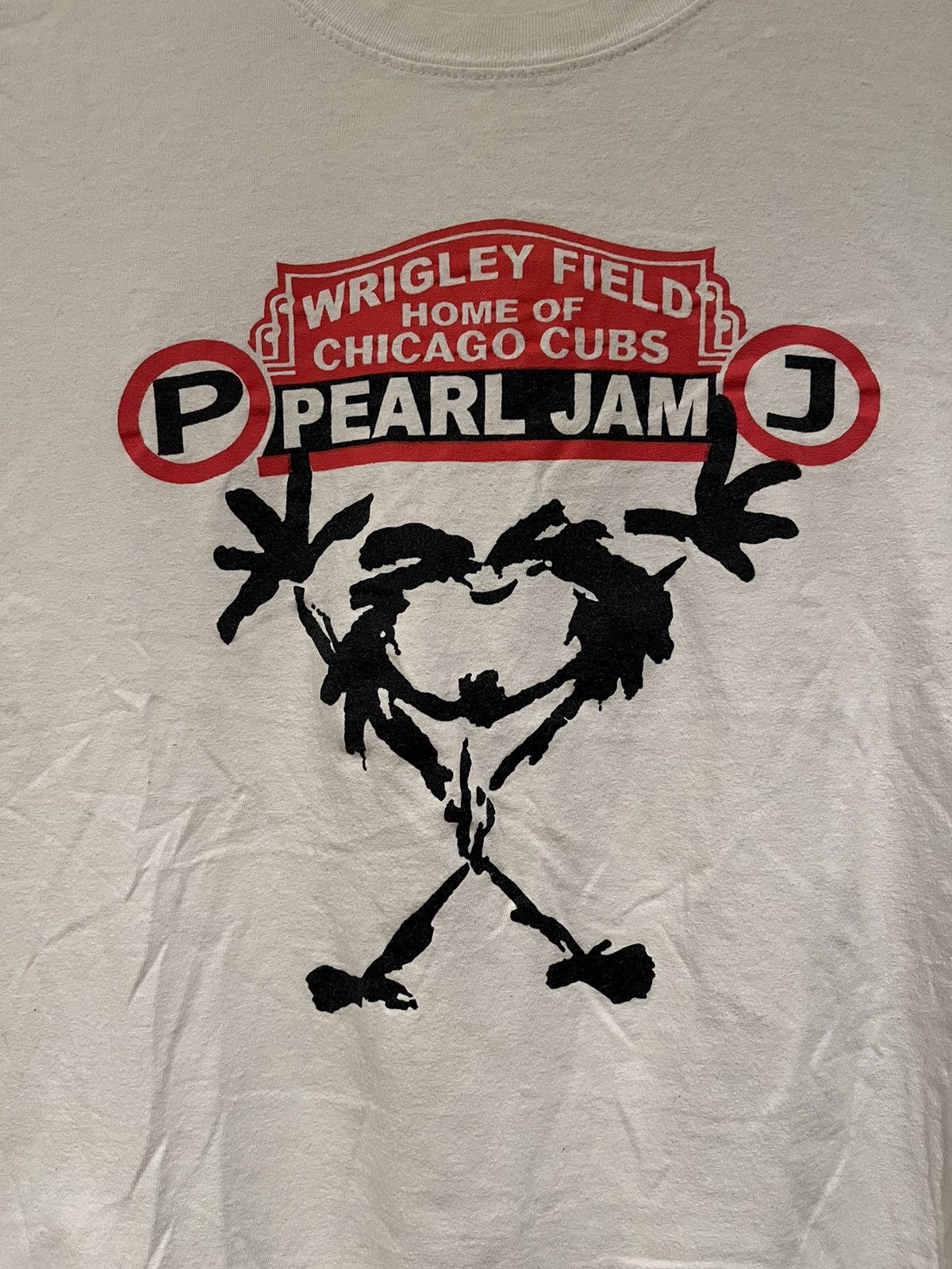Band Tees Pearl Jam Wrigley Field Chicago band tshirt Size US M / EU 48-50 / 2 - 2 Thumbnail