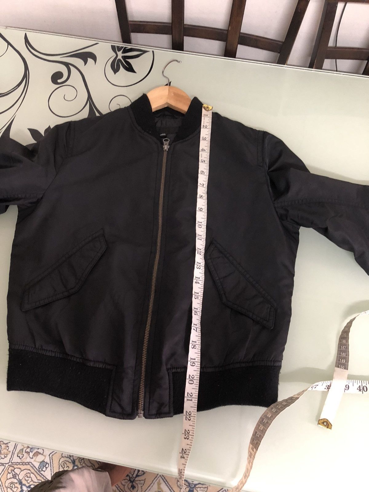 Japanese Brand 🏴 Vintage Uniqlo Black Minimalist Bomber Jacket Size M / US 6-8 / IT 42-44 - 16 Thumbnail