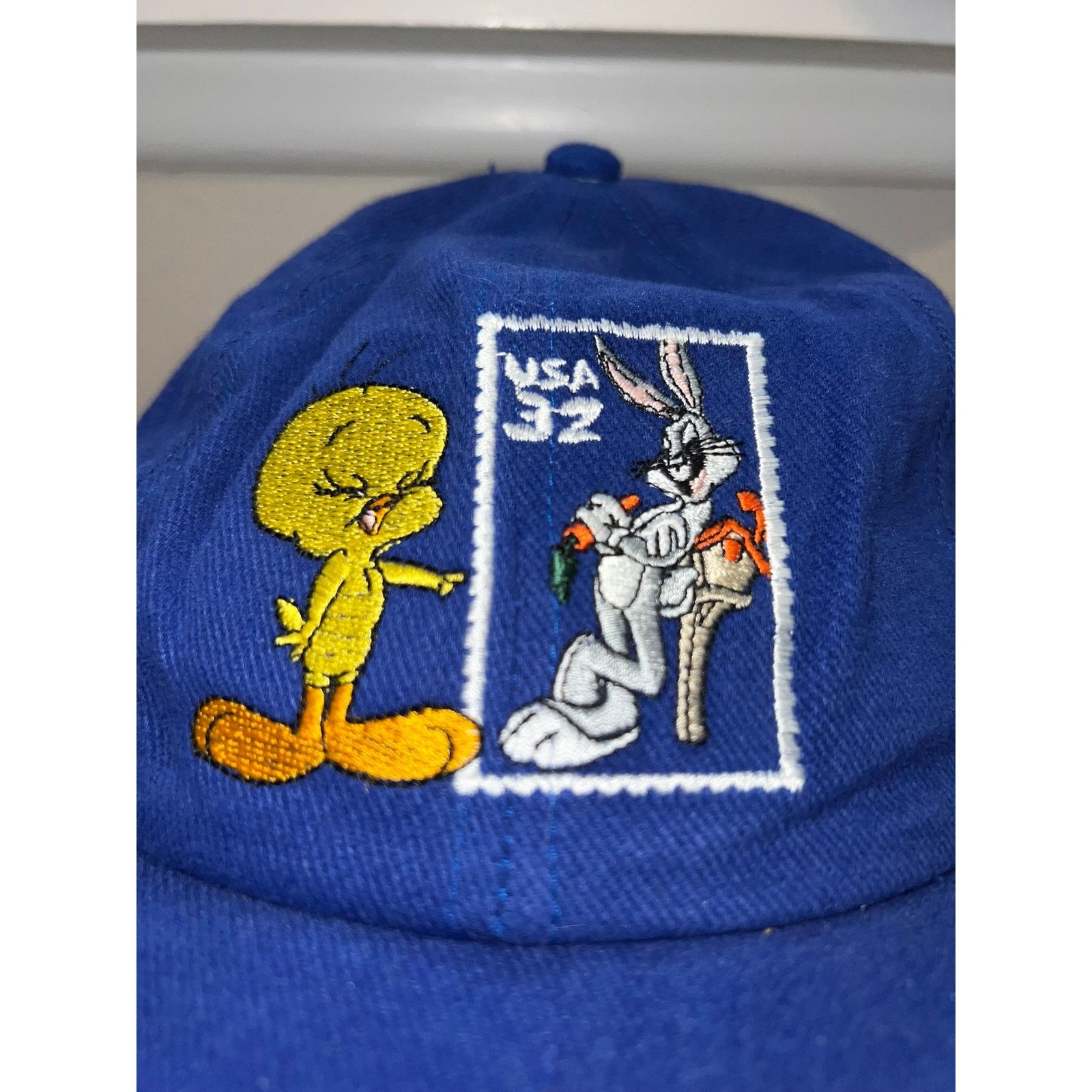 Warner Bros 1997 Looney Tunes Stamp Collection Bugs Tweety Blue Hat VTG Size ONE SIZE - 3 Thumbnail