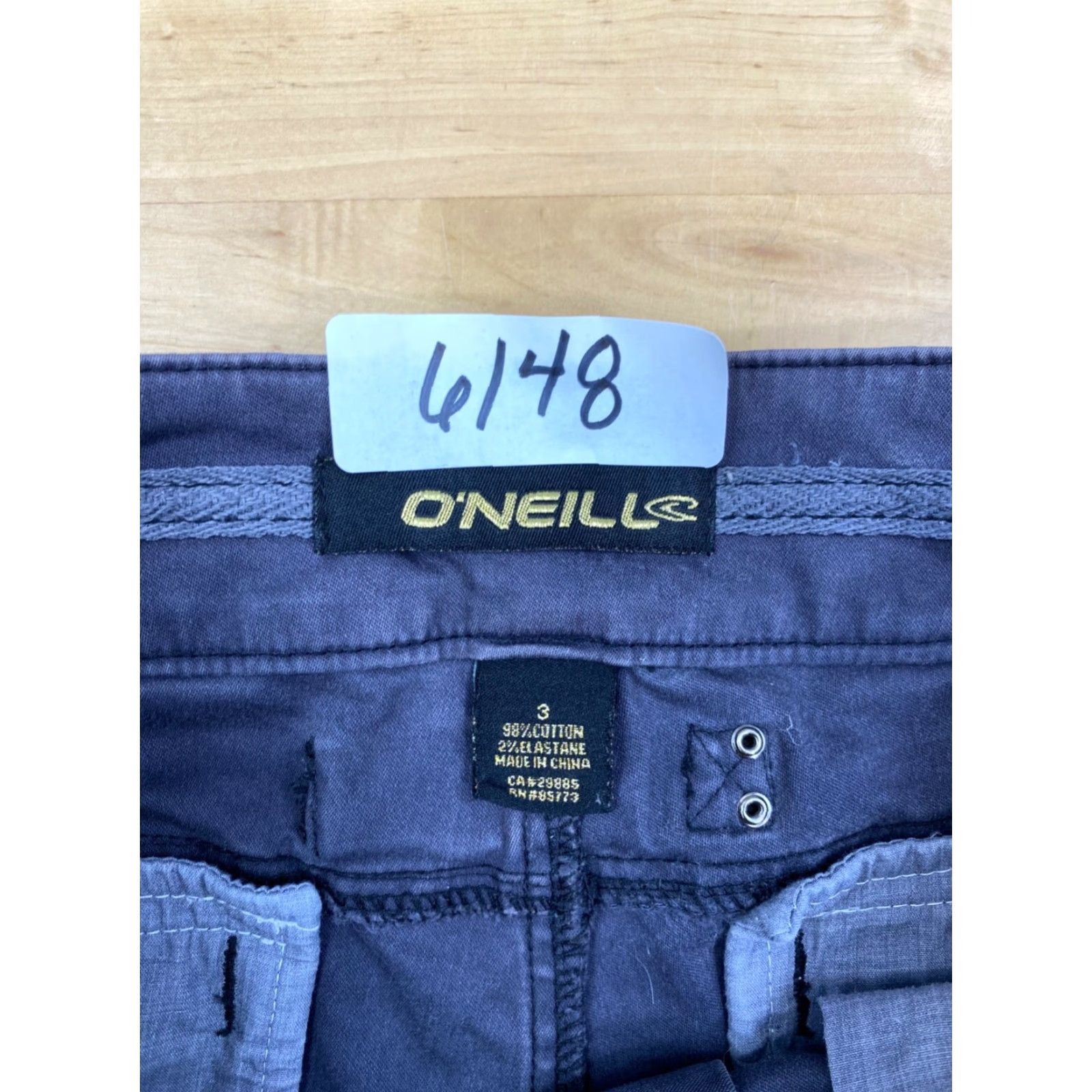 O'Neill VINTAGE O'Neill Womens Bermuda Shorts Gray 3 Pockets Zipper Beach Surf Skate Juniors Size 26" / US 2 / IT 38 - 3 Thumbnail