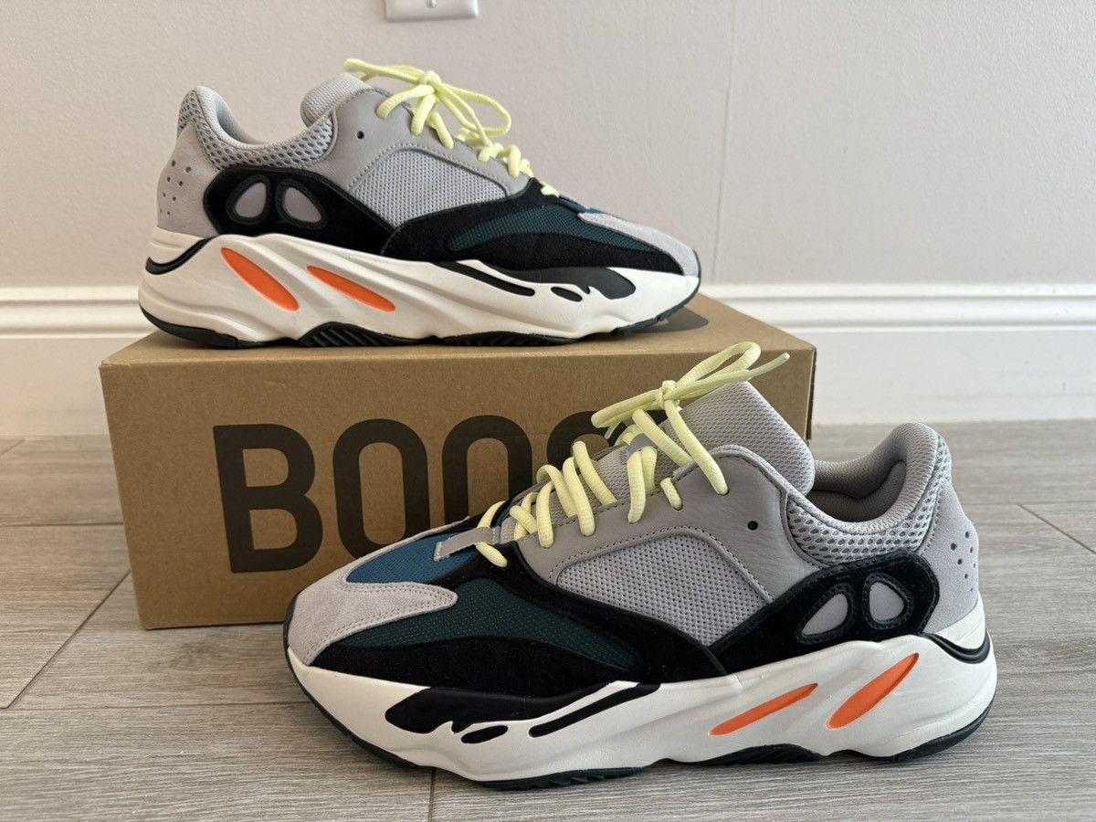 ADIDAS Yeezy Boost 700 Wave Runner B75571 Grey White Sz 12
