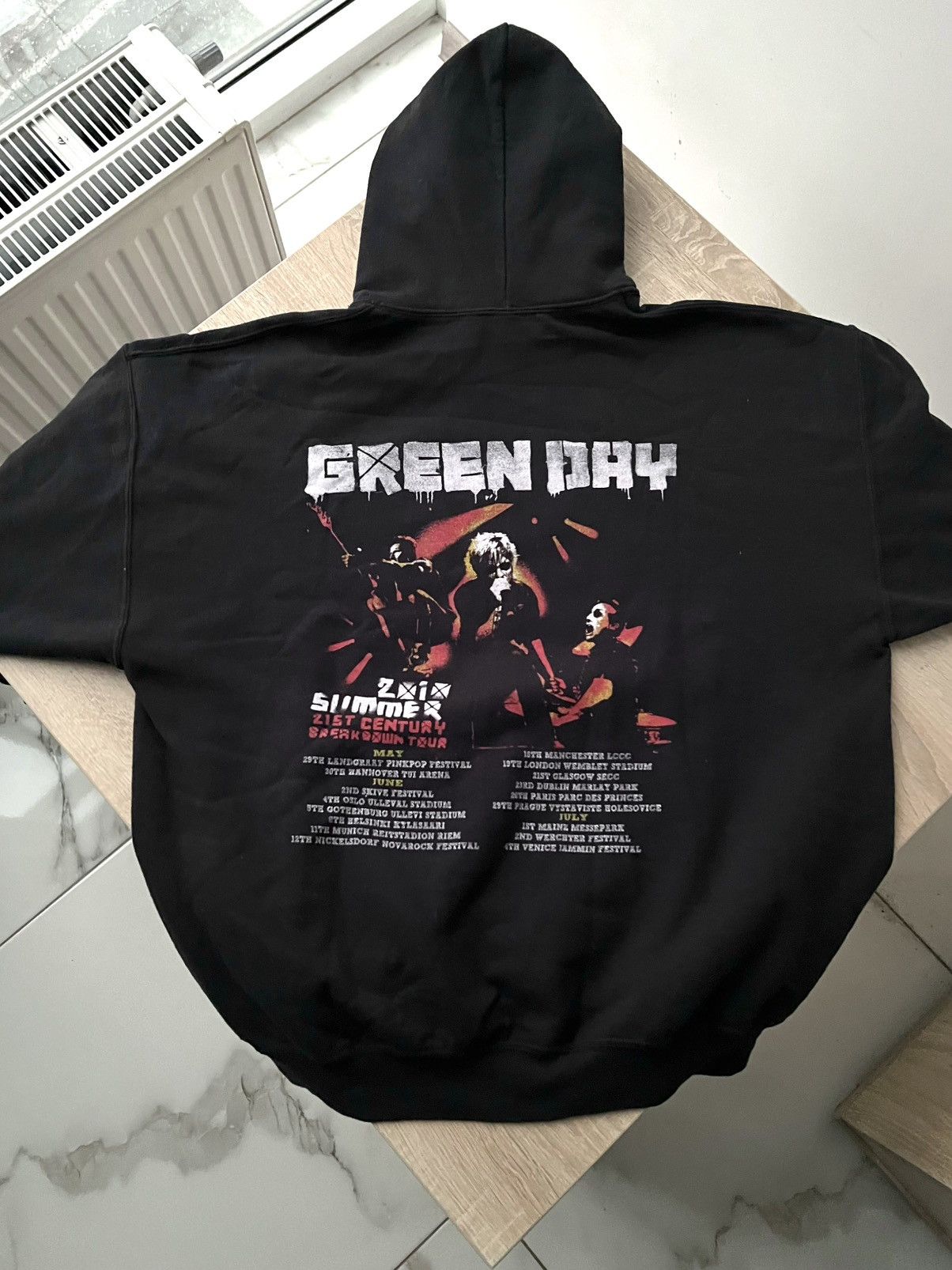 Band Tees Vintage Y2K Green Day 21st Century Tour Hoodie Size US XL / EU 56 / 4 - 12 Thumbnail