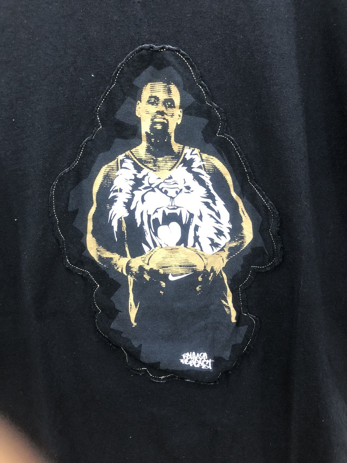 Nike Nike Le Bron James T shirt Size US M / EU 48-50 / 2 - 2 Thumbnail