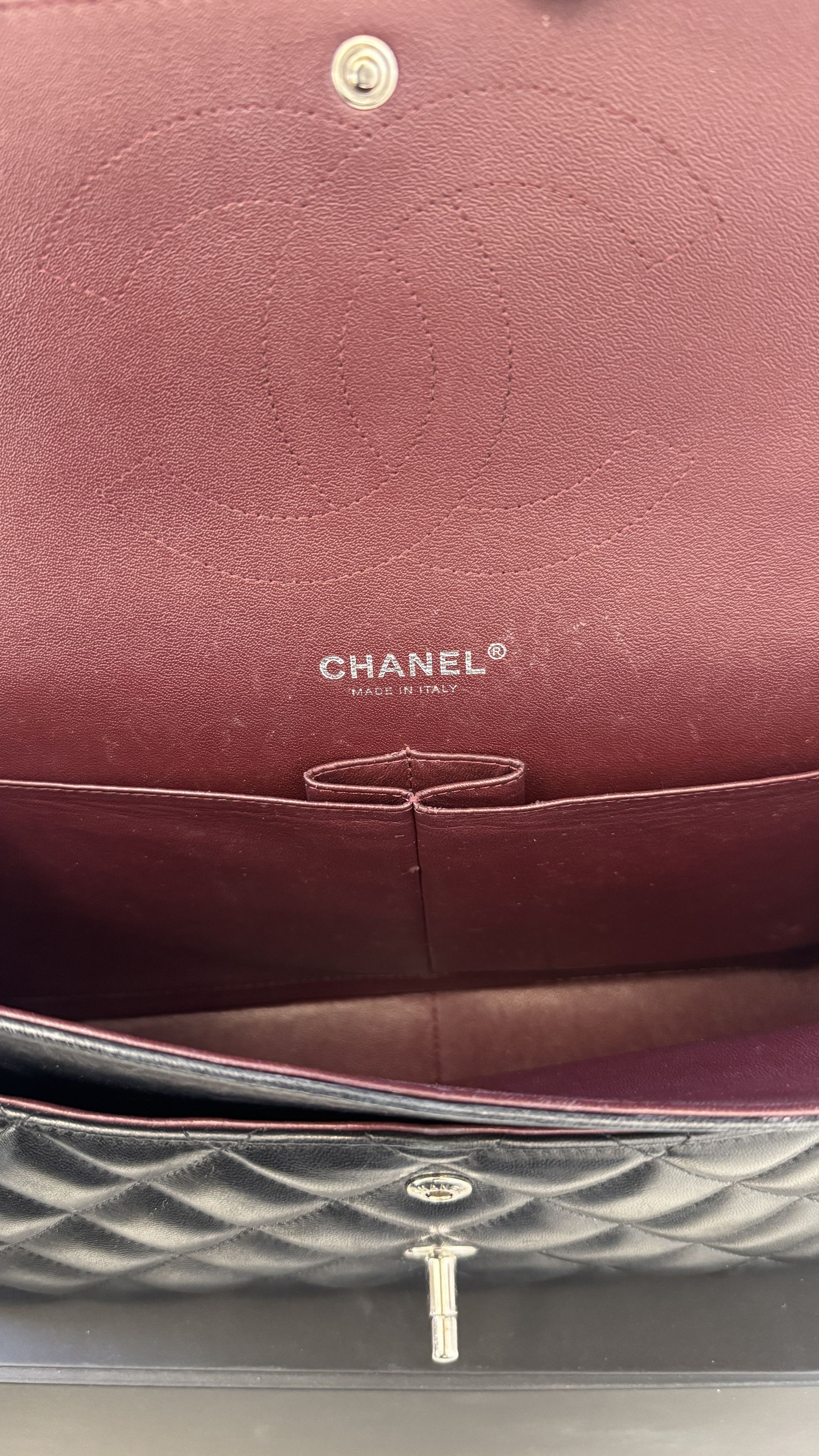 Chanel Black lambskin leather Chanel Timeless bag Size ONE SIZE - 8 Thumbnail