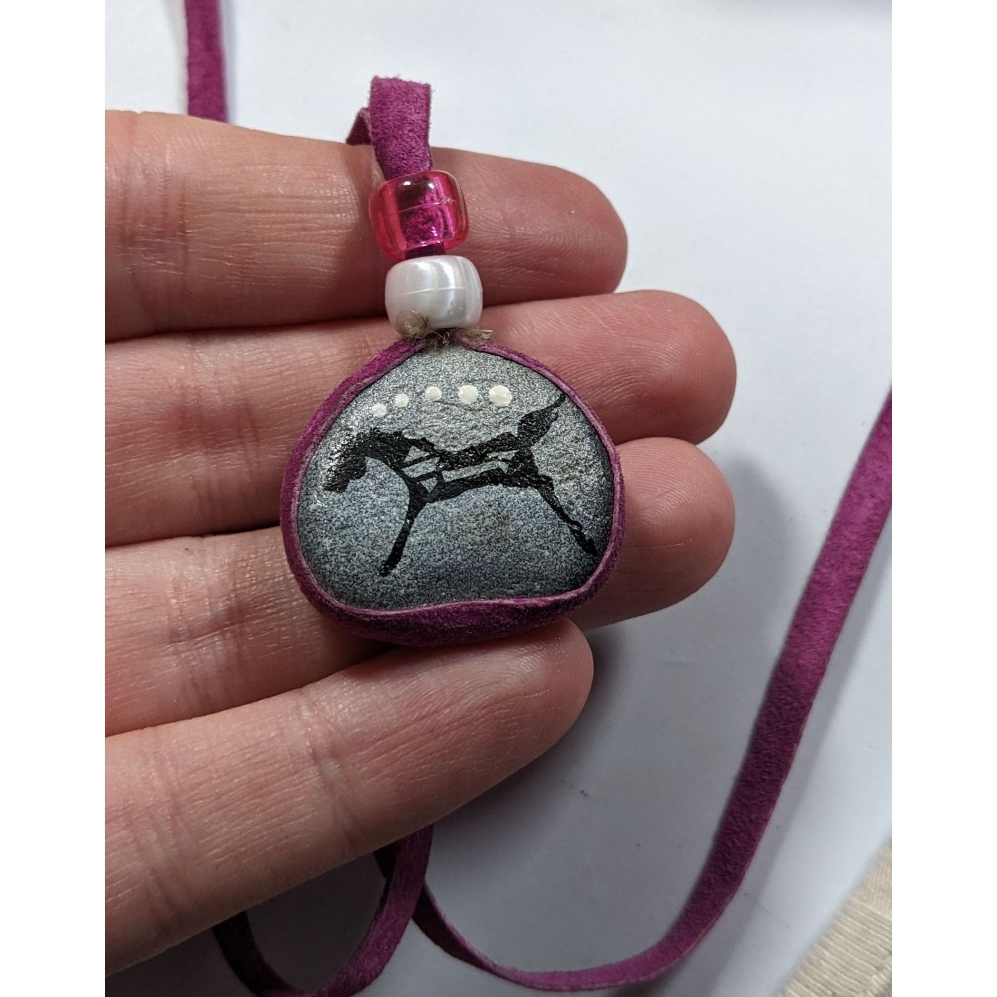 Other Native Hand Painted Mustang Rock Pendant Necklace With Purpl Size ONE SIZE - 3 Thumbnail