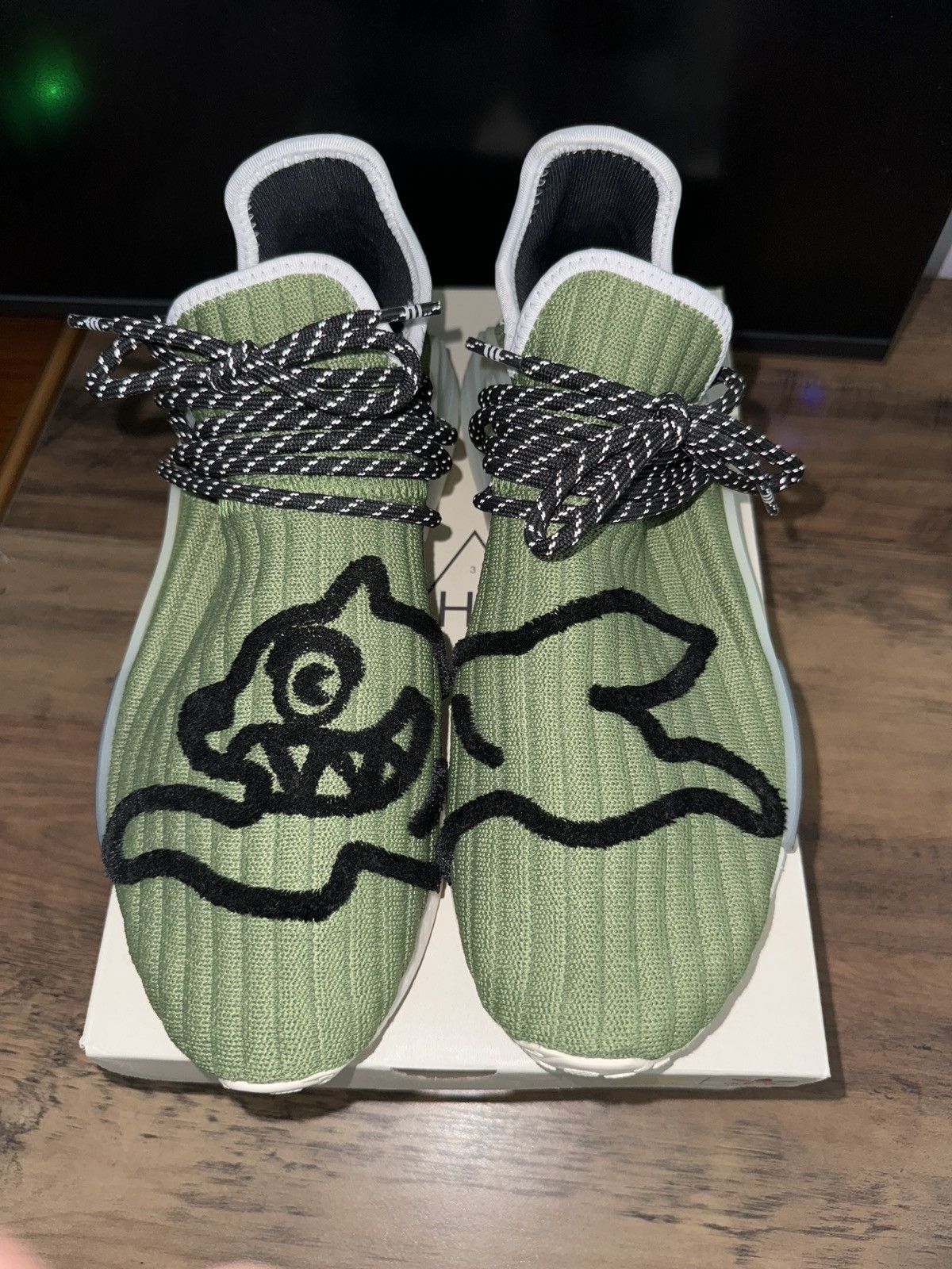 Adidas × Pharrell BBC Human Race NMD Adidas Pharrell Size 10 Size US 10 / EU 43 - 6 Thumbnail