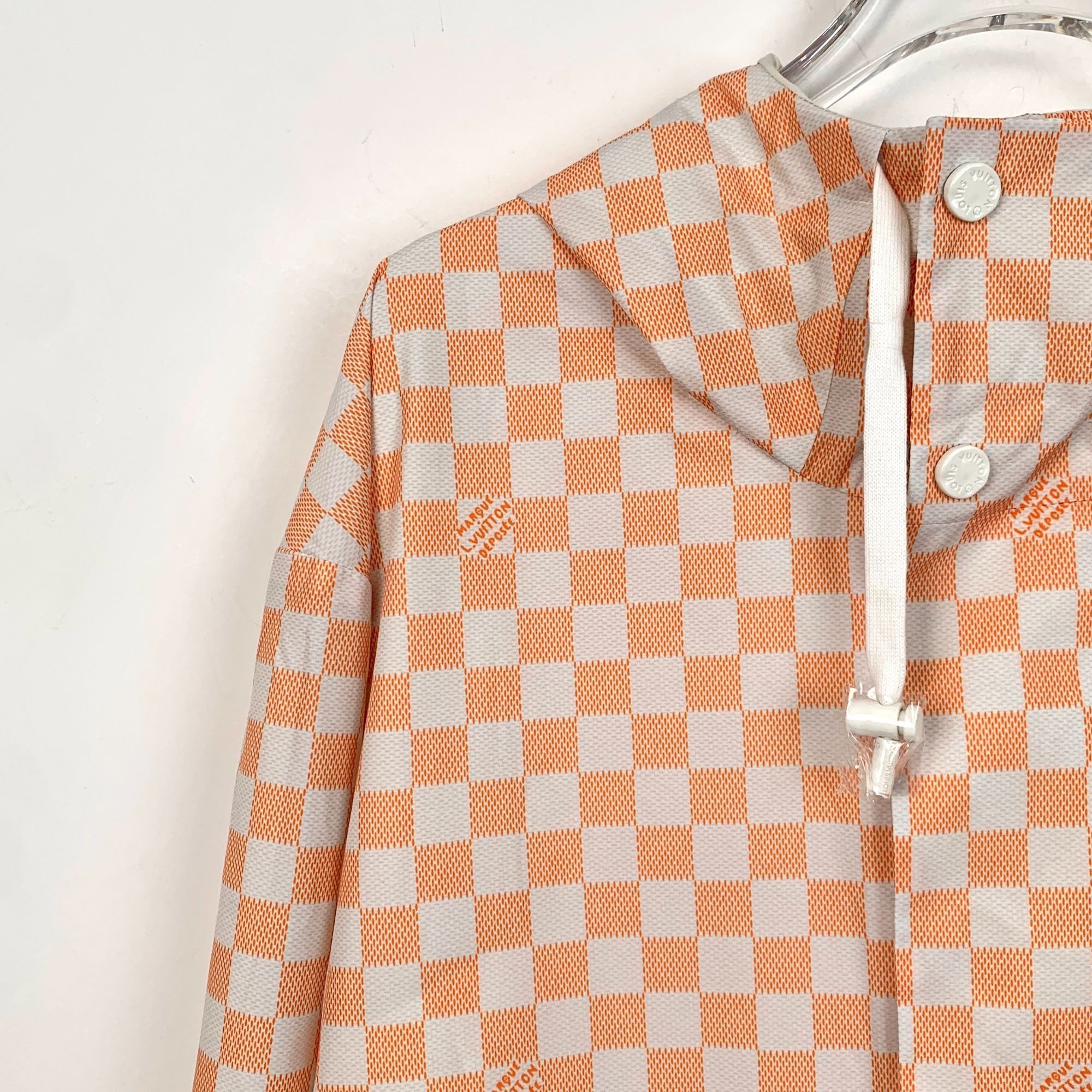 Louis Vuitton Louis Vuitton Unisex Checkered Hooded Jacket Orange & White Size M / US 6-8 / IT 42-44 - 3 Thumbnail