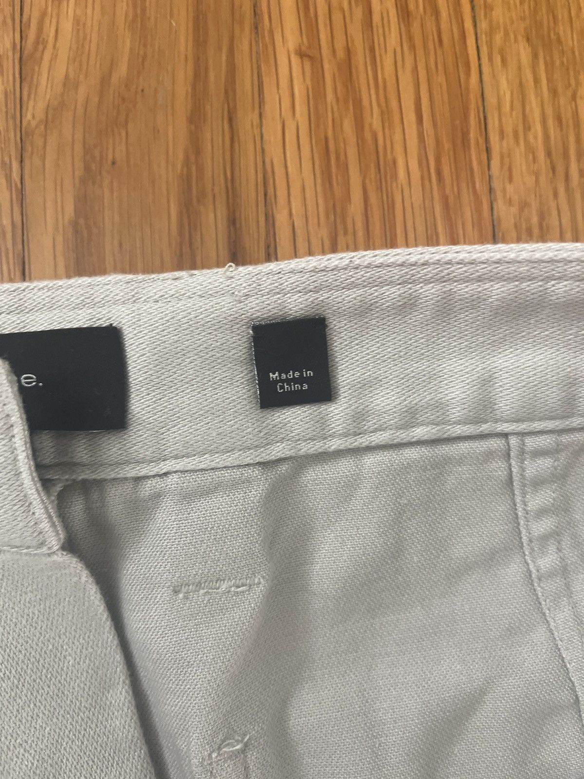 Vince Vince Silver double knee denim Size US 32 / EU 48 - 5 Thumbnail