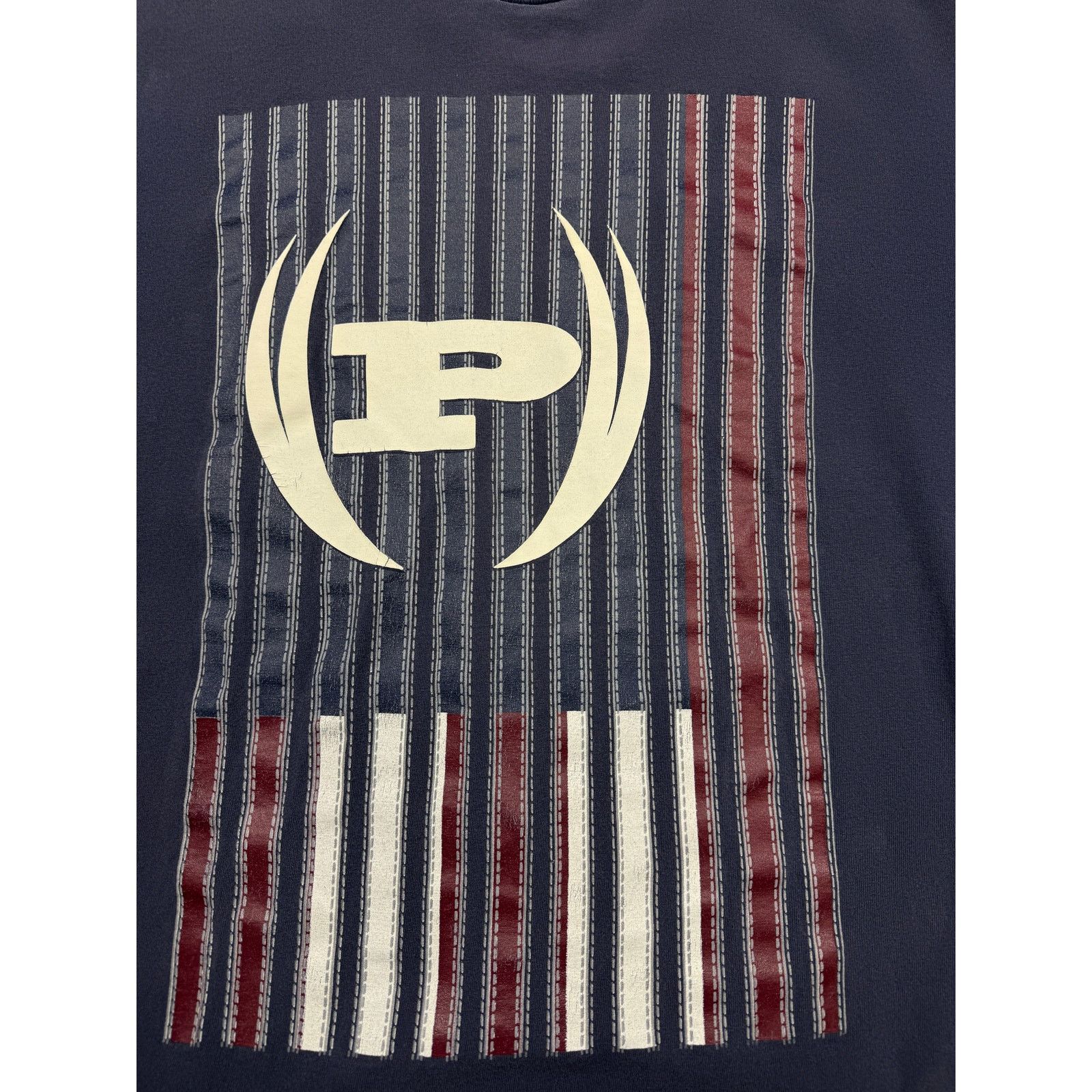Vintage Vintage Y2K Phat Farm Big Logo Flag USA Graphic T Shirt L Size US L / EU 52-54 / 3 - 4 Thumbnail