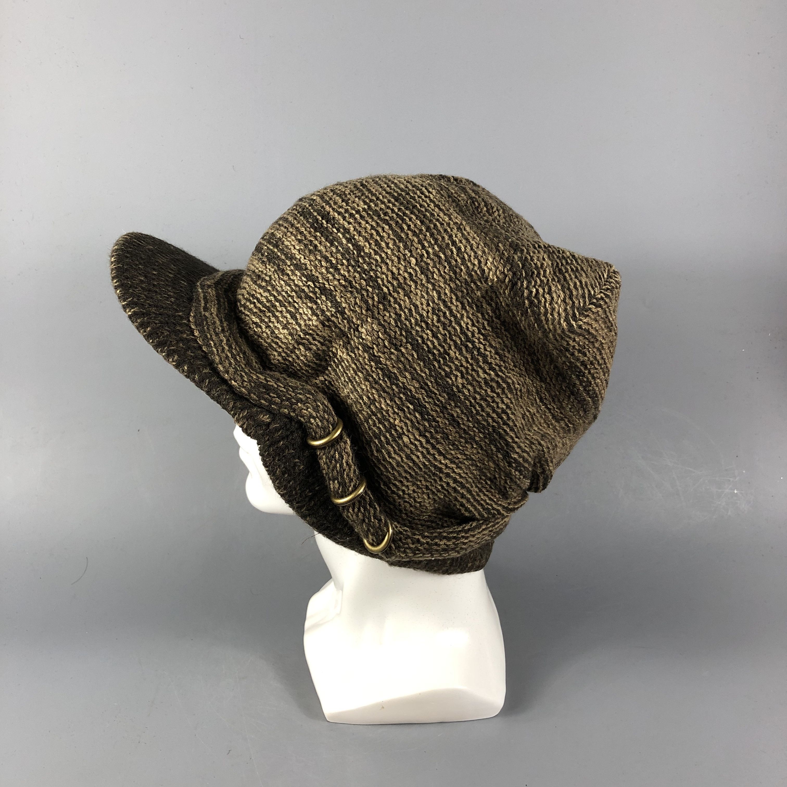 Hypebeast Knit Visor Winter Hat Beanie Snowcap Snow Hat B784 Size ONE SIZE - 1 Thumbnail