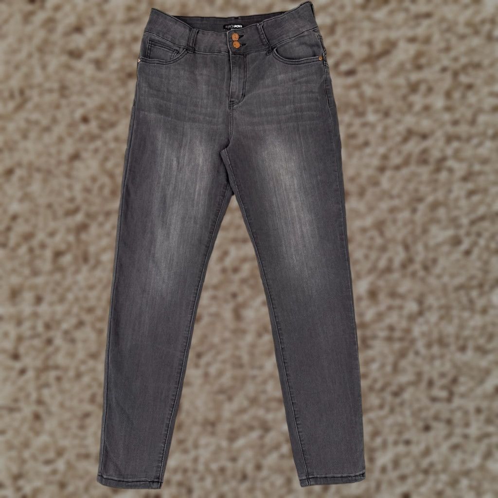 Fashion Nova Fashion Nova Jeans Juniors 13 Black Denim Skinny Rayon Cotton Blend 30x28 Size 34" / US 12 / IT 48 - 1 Thumbnail