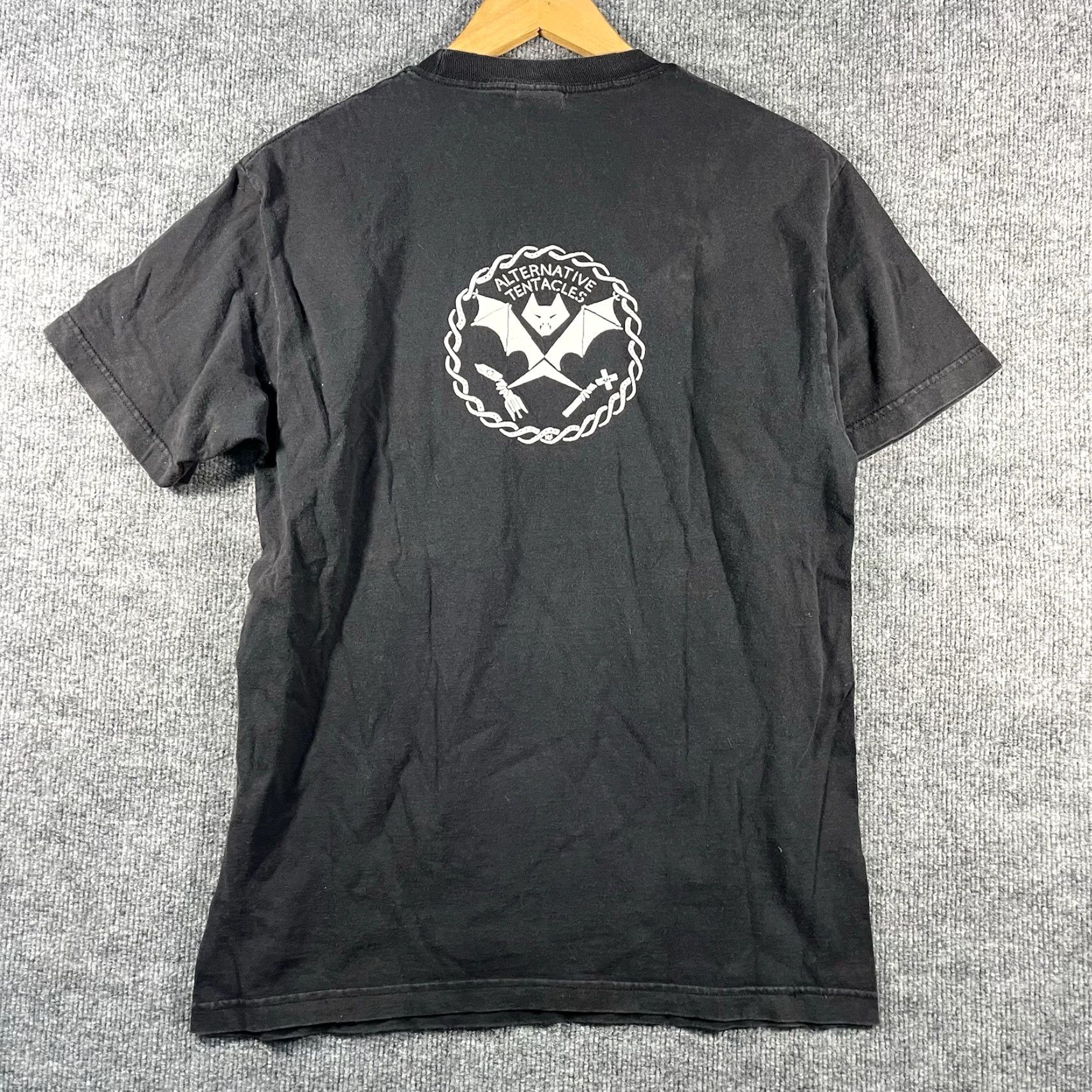 Vintage VINTAGE DEAD KENNEDYS California Uber Alles PUNK ROCK T-SHIRT Black Adult Medium Mens Size US M / EU 48-50 / 2 - 4 Thumbnail