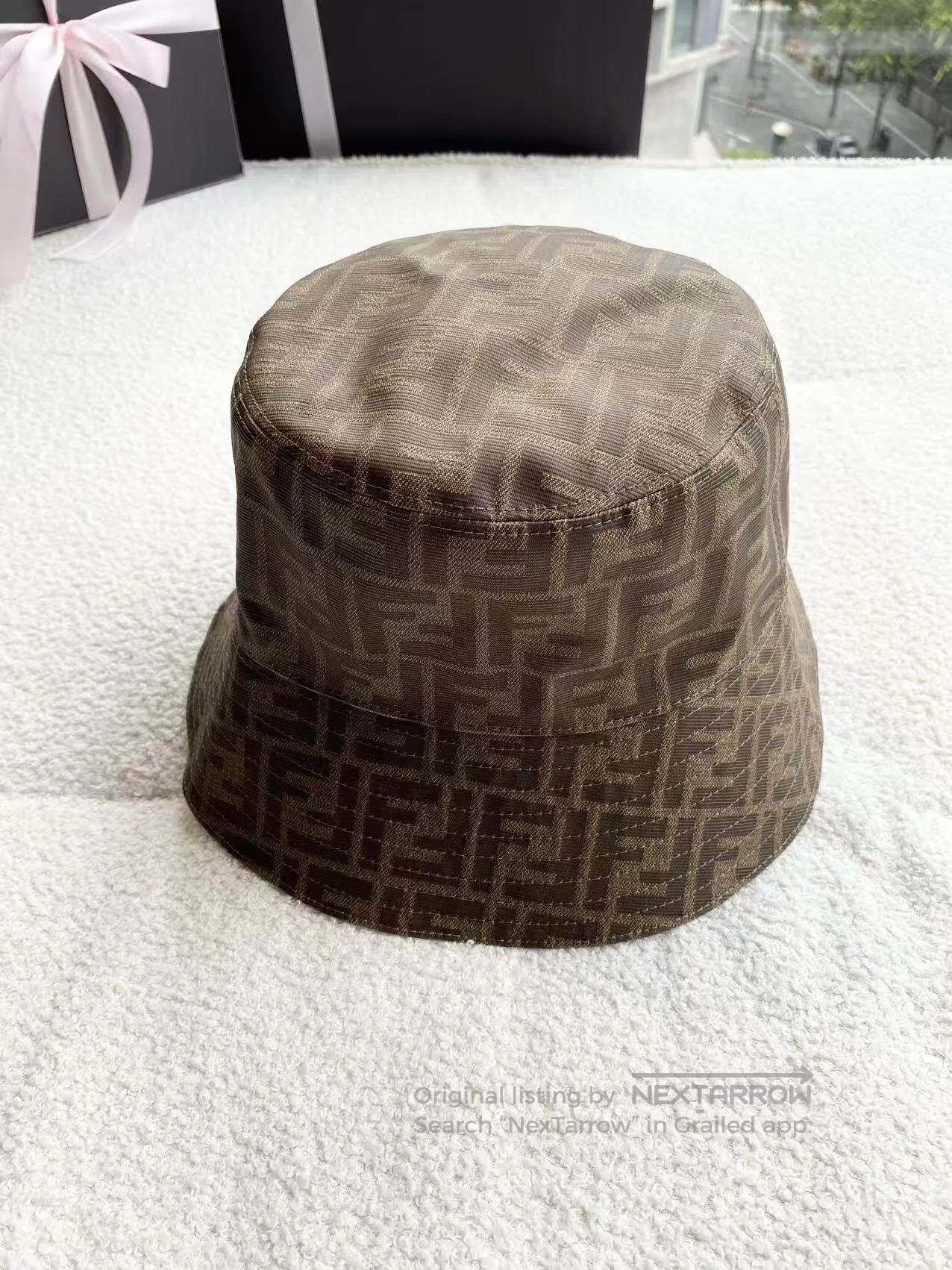 Fendi Fendi Size M The old flower is full of prints on the double Size ONE SIZE - 1 Thumbnail