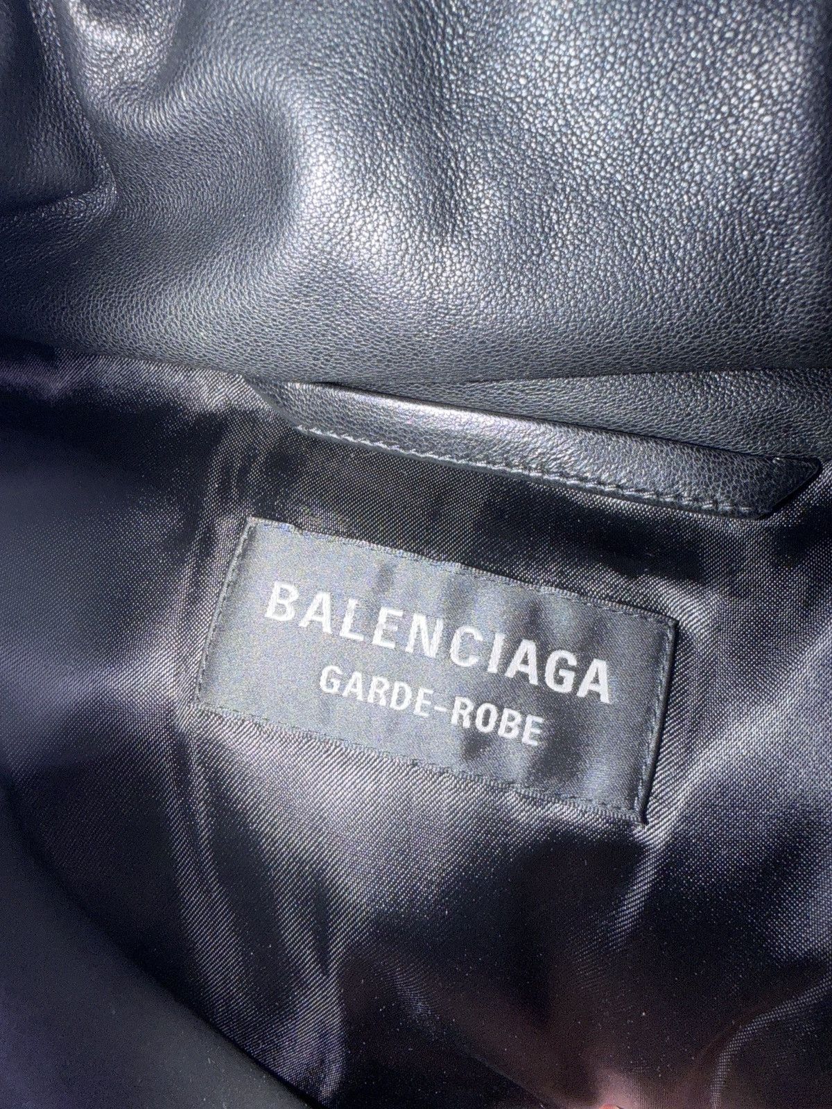 Balenciaga Balenciaga Garde-Robe Leather Puffer Jacket Black Size 44 Size US S / EU 44-46 / 1 - 8 Thumbnail