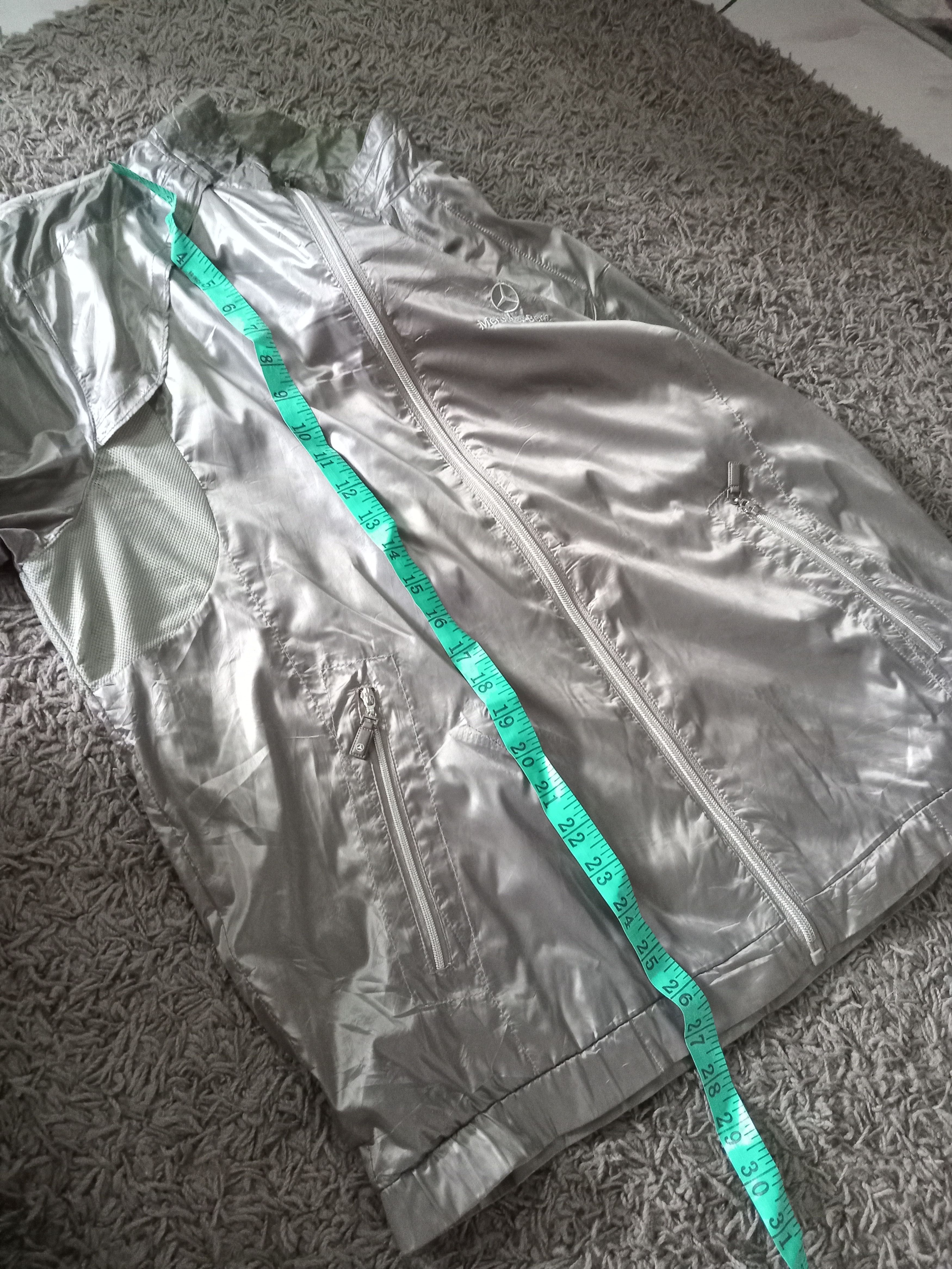 Formula 1 × Mercedes-Benz Lewis hamilton Mercedes Benz AMG Formula One Light Jacket Size US M / EU 48-50 / 2 - 8 Thumbnail