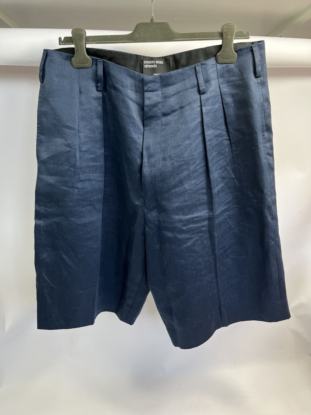2022 Pleated Linen Shorts