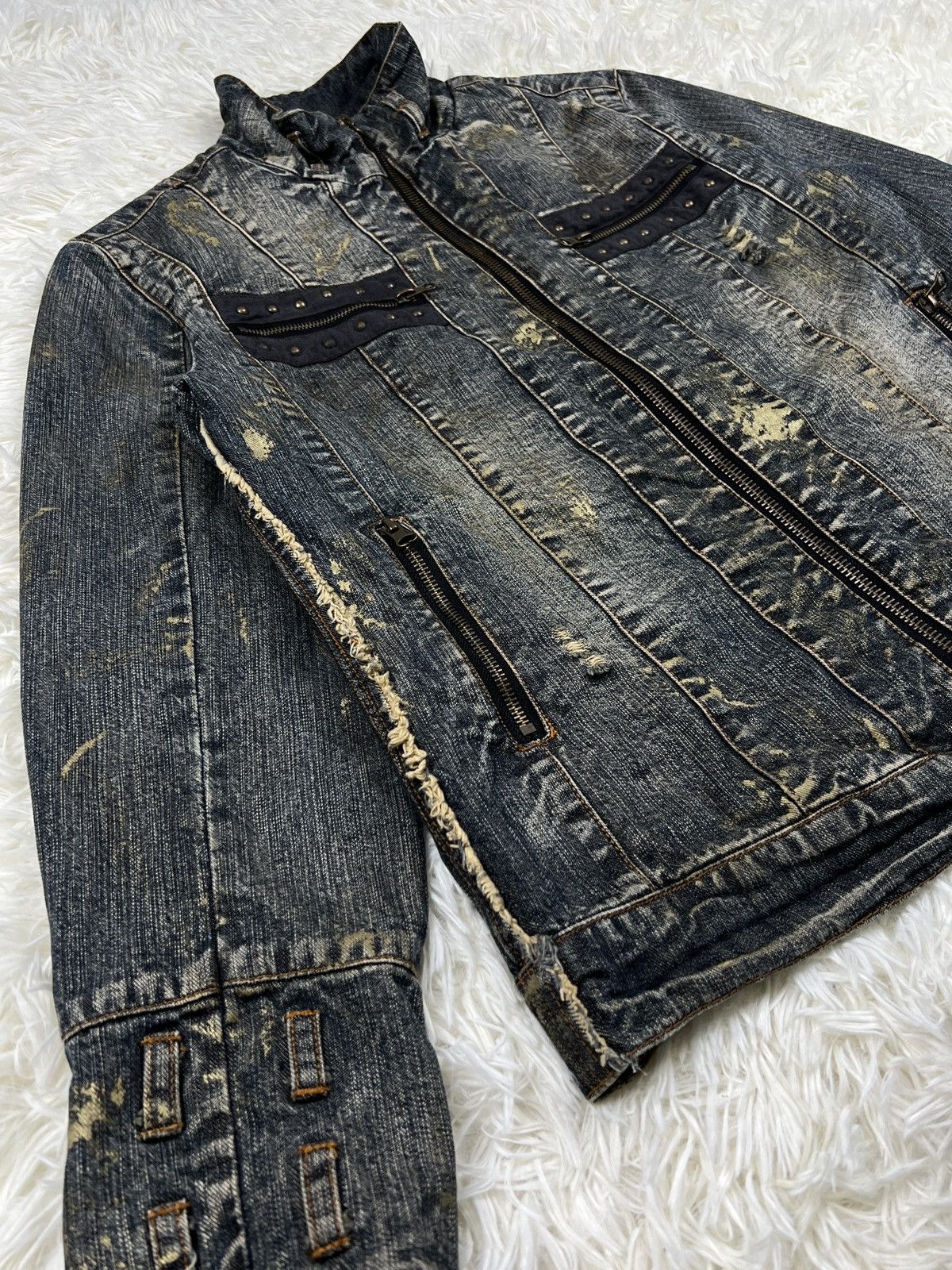In The Attic × Japanese Brand In The Attic PaintCustom Distressed Denim Jacket Size US L / EU 52-54 / 3 - 5 Thumbnail