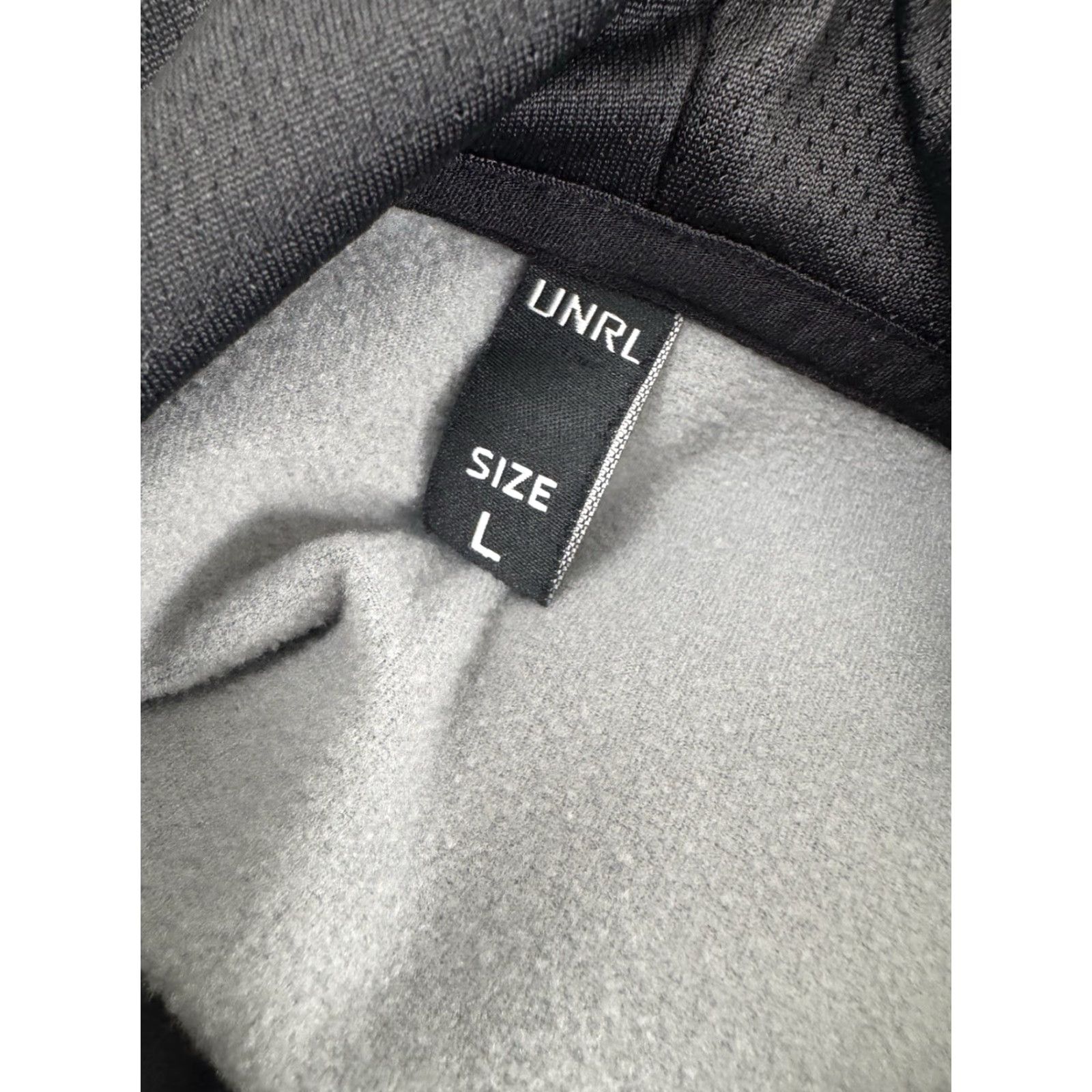 Vintage UNRL Hooded Full Zip Performance Jacket L Men Gray 90s? No—Brand First Shirt? Honestly: UNRL Hooded Full Zip Performance Jacket L Men Gray Jacket Mens Size US L / EU 52-54 / 3 - 5 Thumbnail
