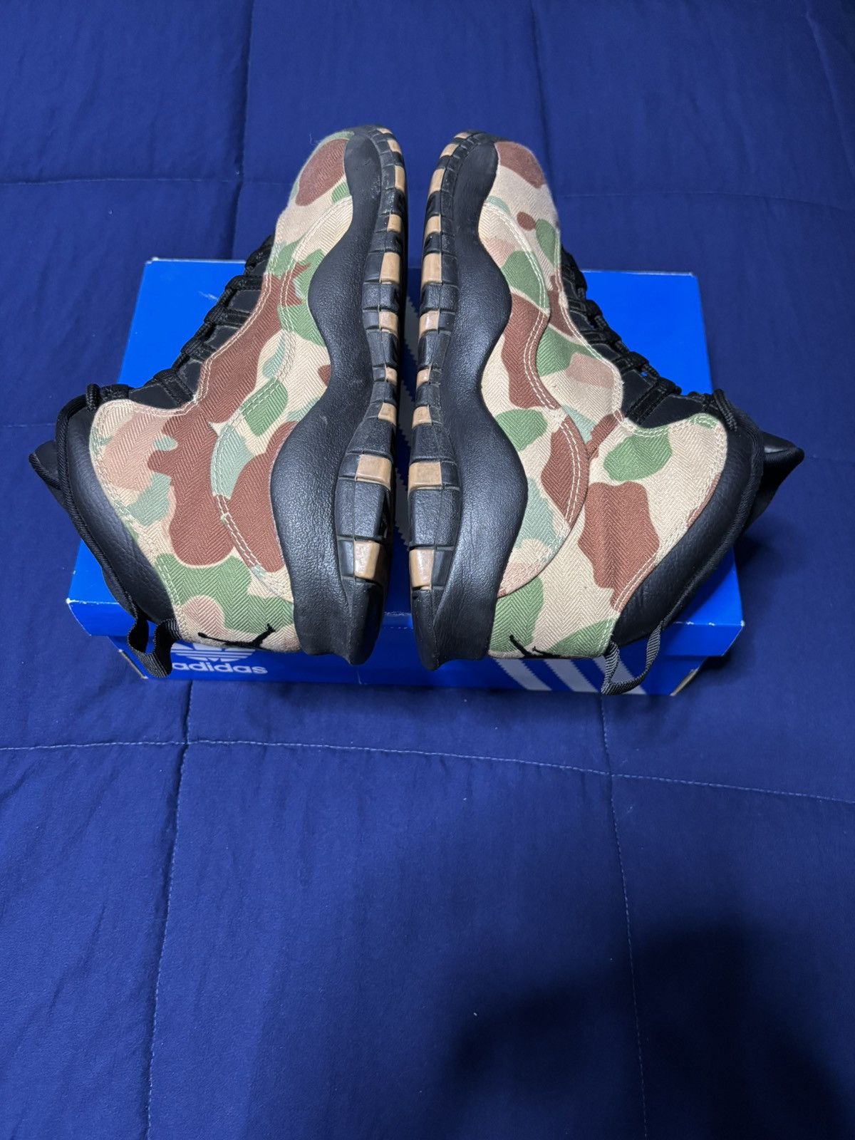 Jordan Brand Air Jordan 10 Retro Desert Camo 2019 Size 10 Size US 10 / EU 43 - 3 Thumbnail