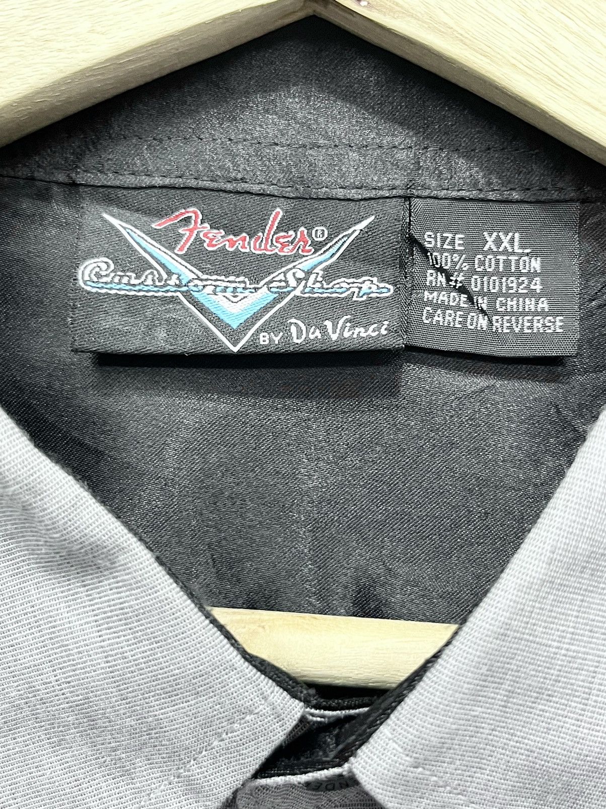 Fender 🔥RARE🔥FENDER BY DA VINCI Frayed Line Patch Big Print Shirt Size US XL / EU 56 / 4 - 13 Thumbnail