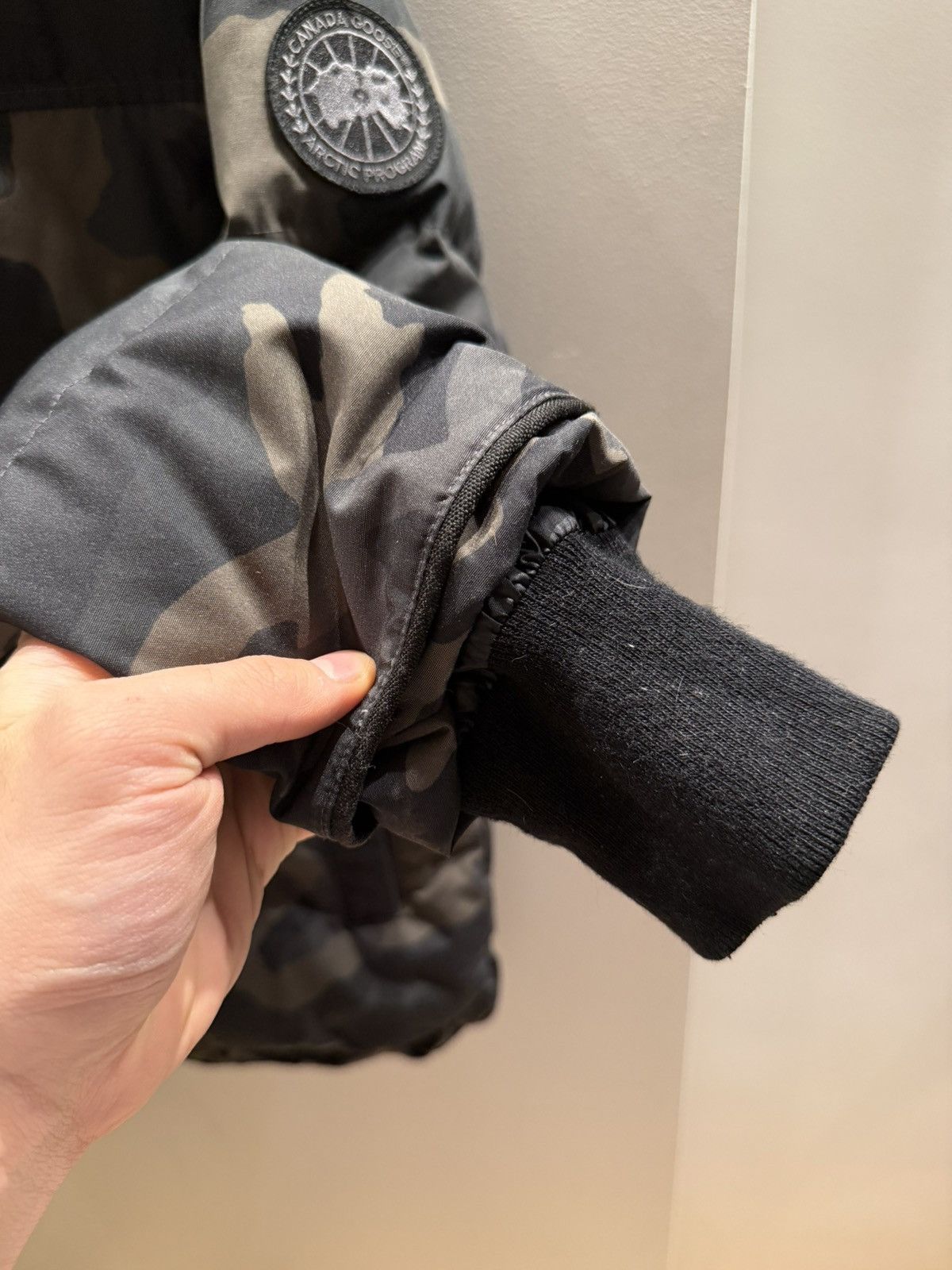 Canada Goose Canada Goose MacMillan Parka Black Camouflage size Medium Size US M / EU 48-50 / 2 - 7 Thumbnail