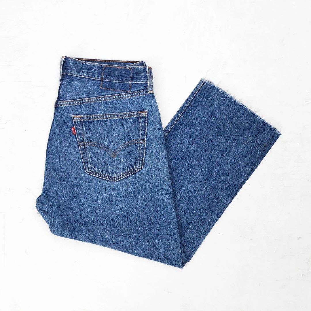 Levi's × Vintage Levi’s 501 1980 80s W32 Vintage Blue USA Made Denim Jeans Size US 32 / EU 48 - 2 Thumbnail