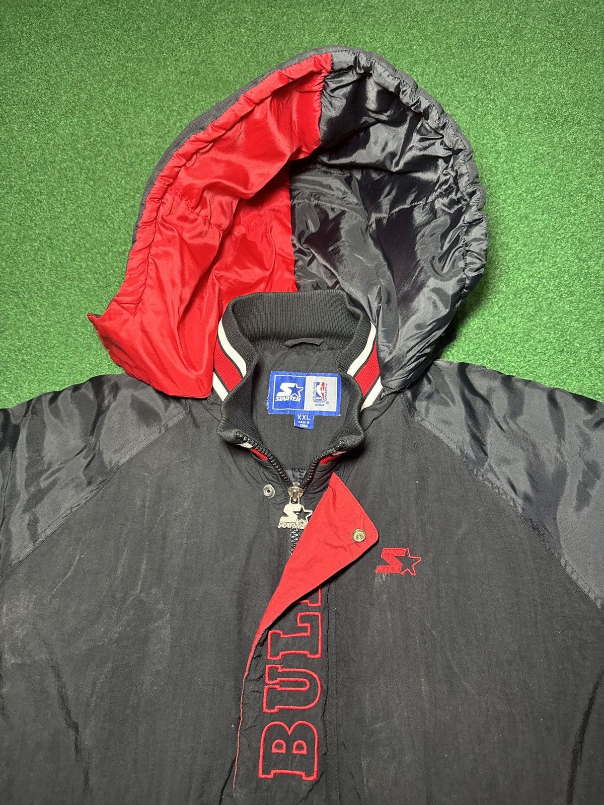 Starter Vintage 90s Chicago Bulls INSANE Starter Puffer XXL Jacket Size US XXL / EU 58 / 5 - 2 Thumbnail