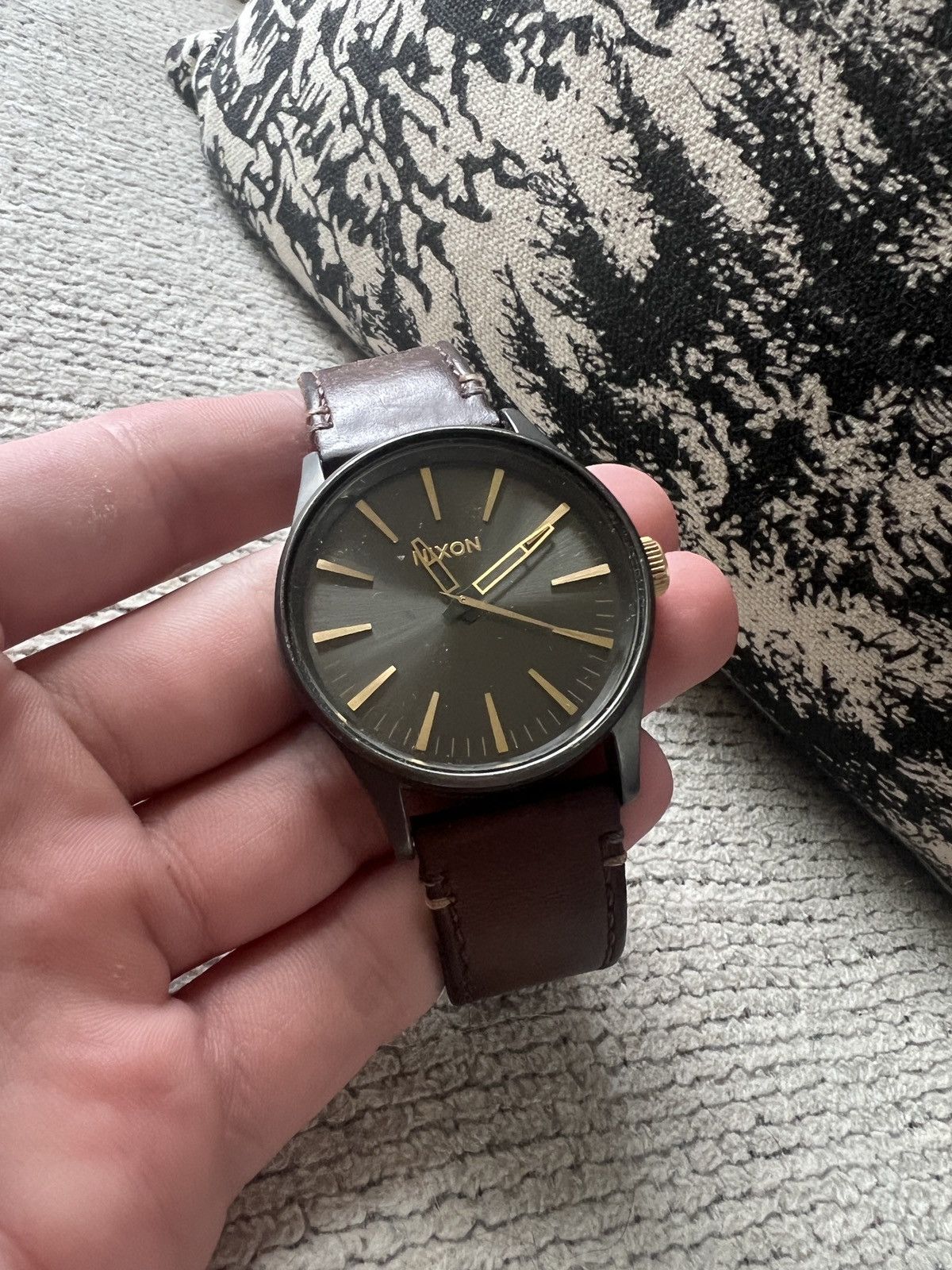 Nixon Nixon Sentry 38 Leather Stainless Steel Watch Size ONE SIZE - 5 Thumbnail
