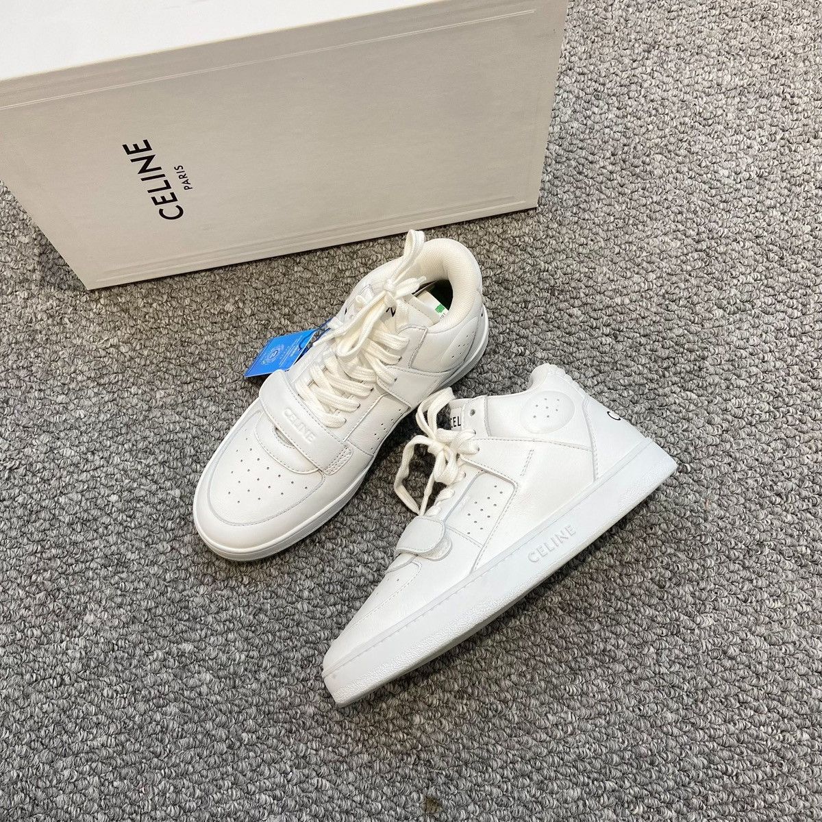 Celine Celine CT-02 Mid Sneaker with Velcro in calfskin leather Size US 7 / IT 37 - 2 Thumbnail