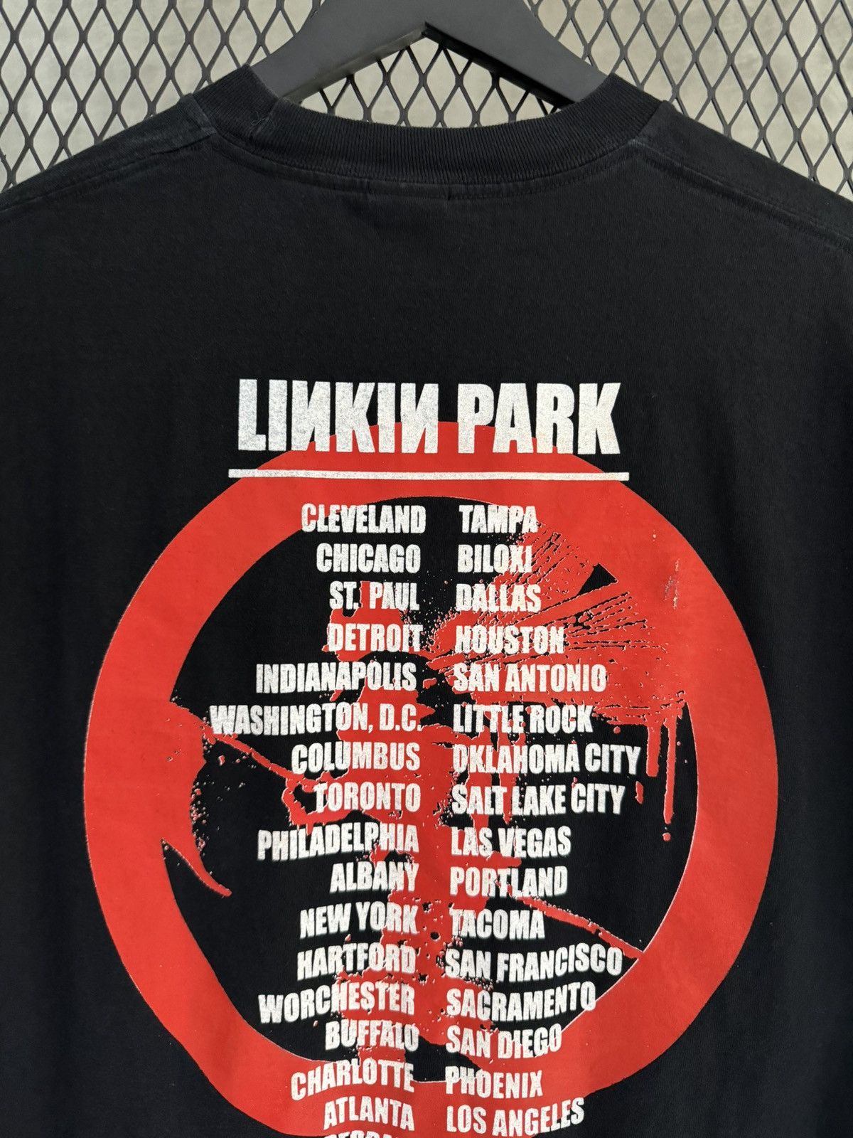 Band Tees × Vintage Vintage 2000 Linkin Park Hybrid Theory Tee Size US XL / EU 56 / 4 - 5 Thumbnail