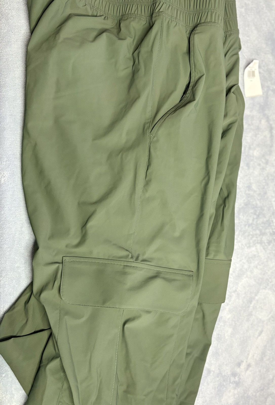Old Navy Old Navy Women’s Active Xxl Wide Leg Green Cargo Pants Size 42" / US 20 - 7 Thumbnail