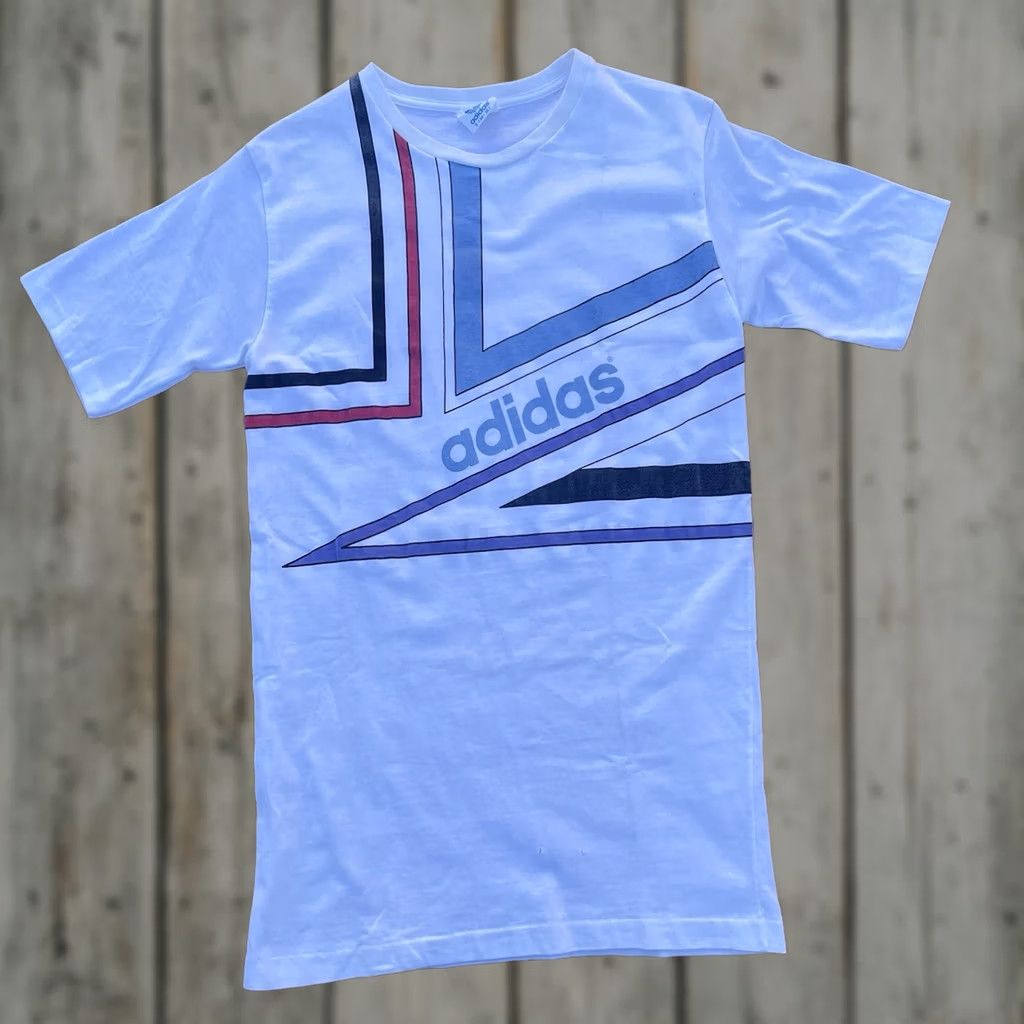 Adidas VINTAGE Adidas Trefoil T-Shirt White Small Graphic Tee 80s Single Stitch Mens Size US S / EU 44-46 / 1 - 1 Thumbnail