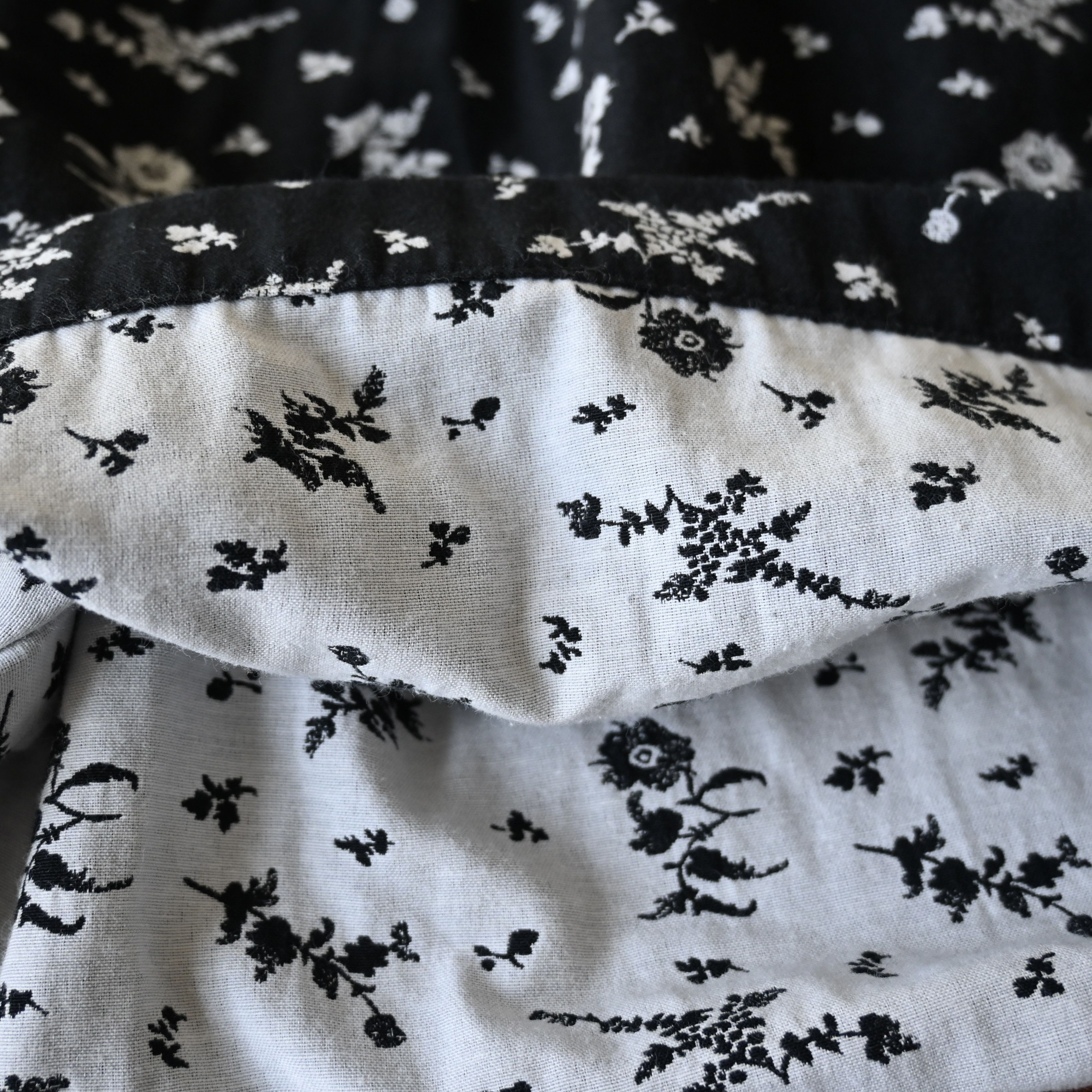 Engineered Garments Engineered Garments "Sunset Short", jacquard floral, M Size US 34 / EU 50 - 17 Thumbnail