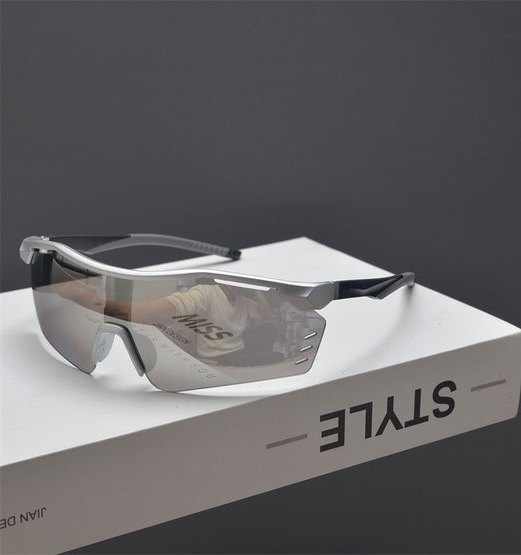 VIBE Future Street ins style custom avant-garde sunglasses Size ONE SIZE - 2 Thumbnail