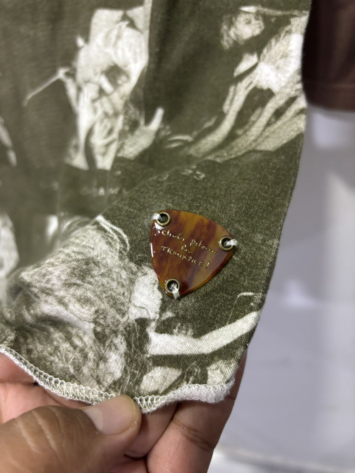 Vintage Fragment Of Grunge Raglan Shirt Size US M / EU 48-50 / 2 - 3 Thumbnail