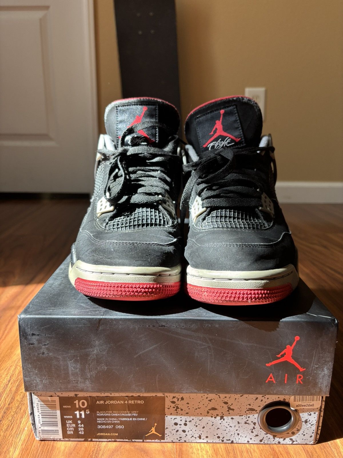 Jordan Brand Jordan 4 Bred 2019 Size US 10 / EU 43 - 1 Thumbnail