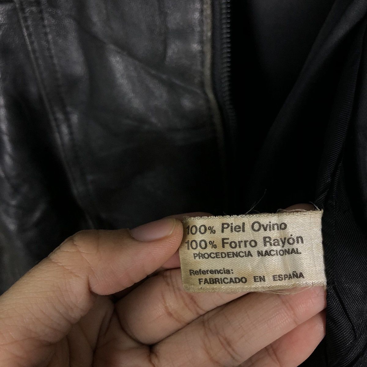 Japanese Brand Vintage Bomber Leather Jacket Biker Wear Issey Miyake Japan Size US M / EU 48-50 / 2 - 13 Thumbnail