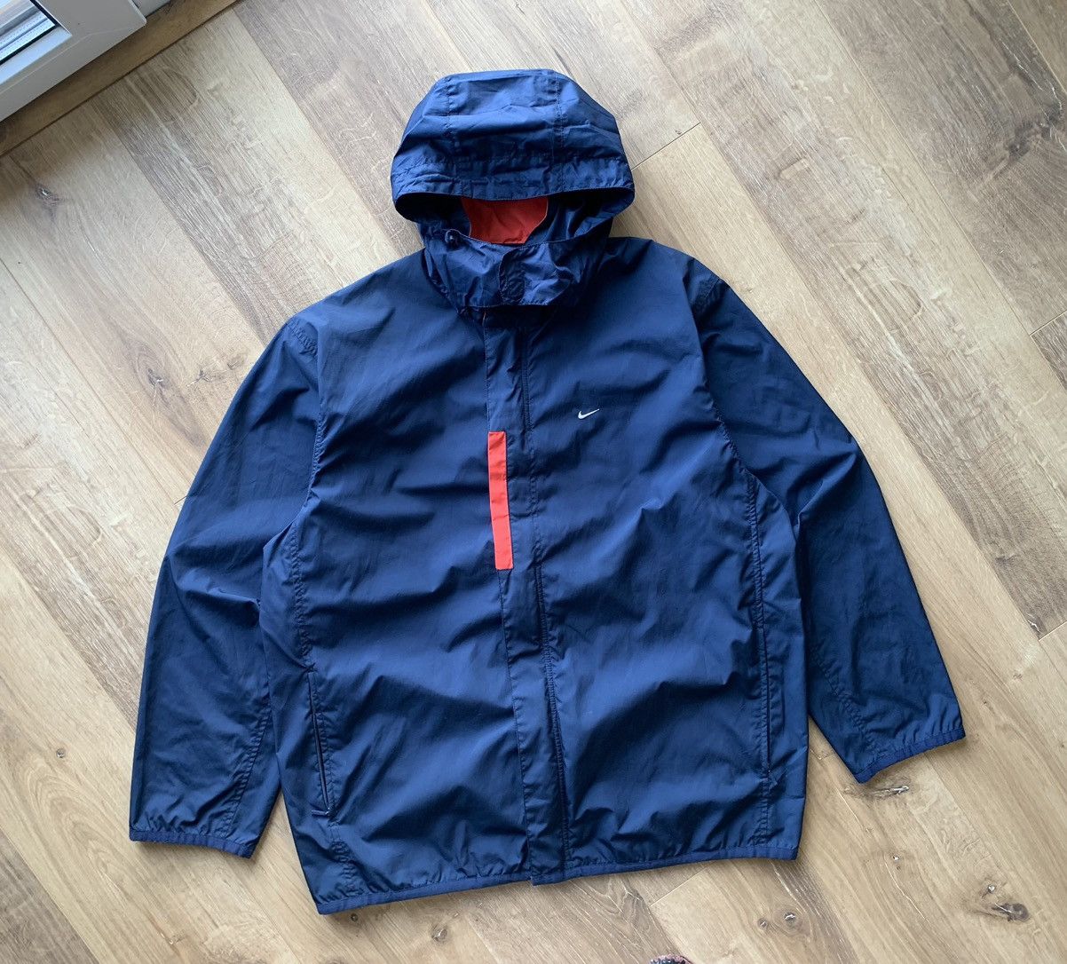 Vintage Vintage Nike Embroidered swoosh jacket Size US L / EU 52-54 / 3 - 3 Thumbnail