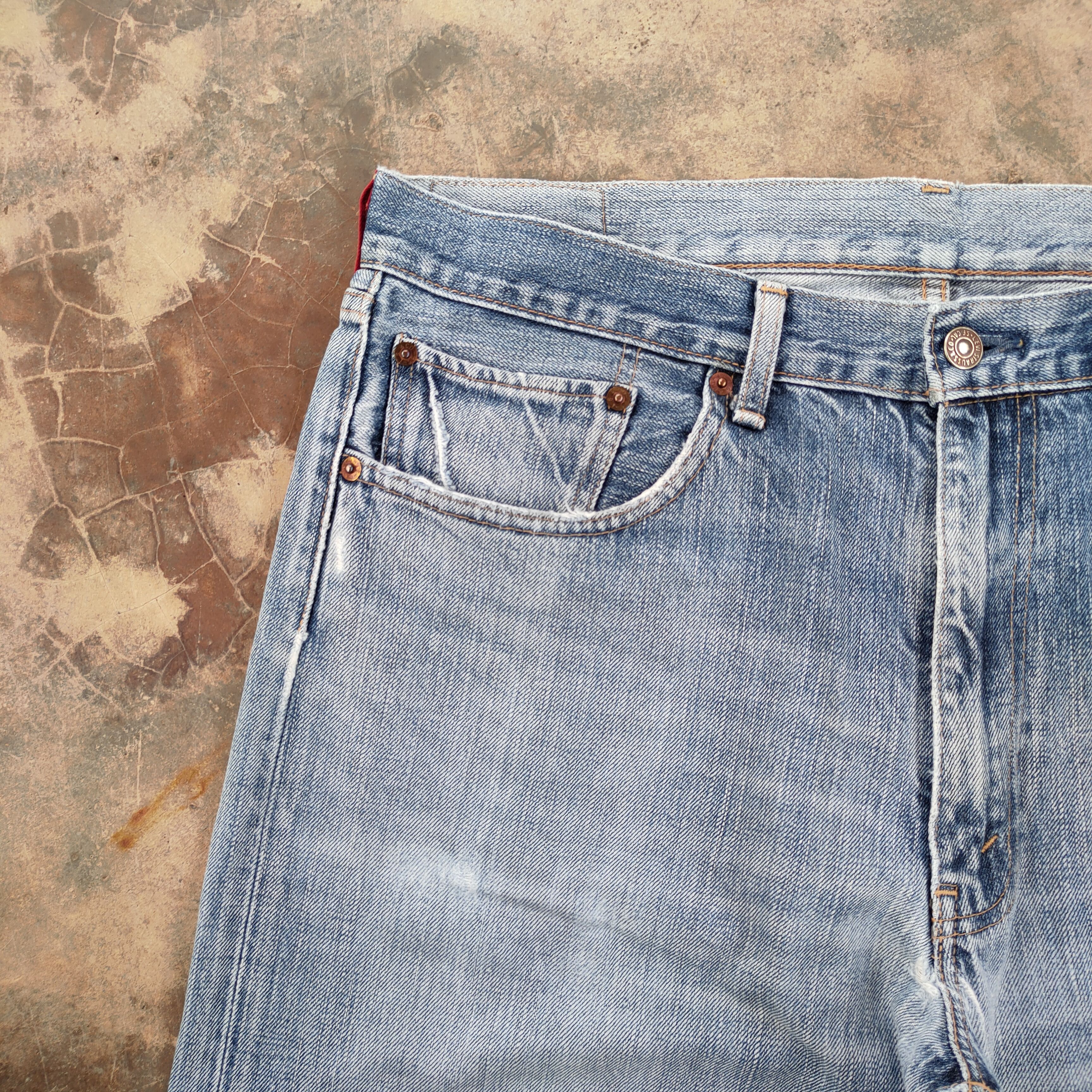 Levi's Vintage Clothing VINTAGE LEVI'S STRAUS 510 FADED RIPPED JEANS DENIM PANTS Size US 36 / EU 52 - 7 Thumbnail